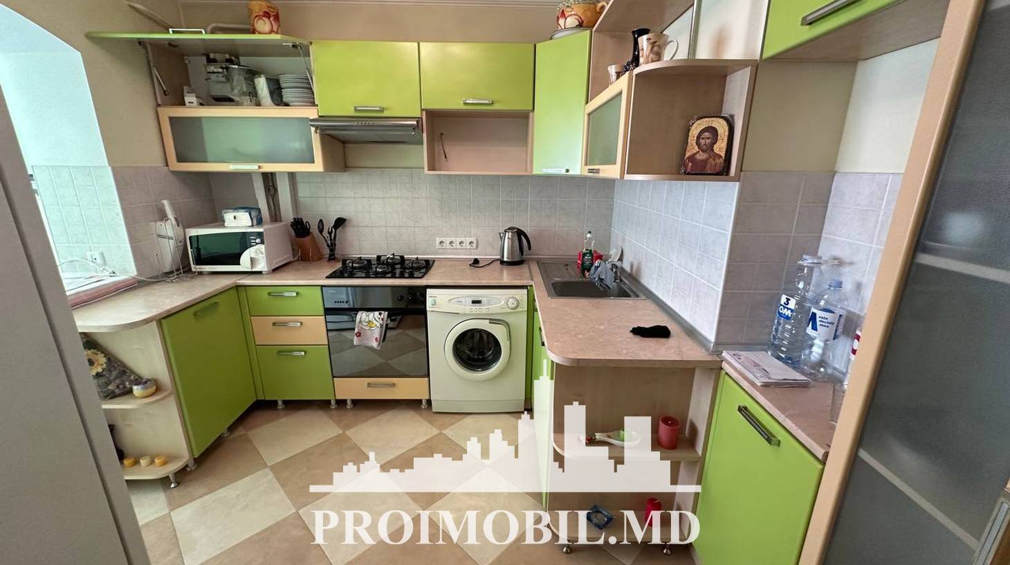 https://images.proimobil.md/duCU8w8jv3SA7hFA5S-ihbfT8xKvQC_LBD94a--rmMo/watermark:0.75:so:0:30:0.39/resize:fill:1460:816:1/gravity:ce/bG9jYWw6Ly8vZXN0YXRlL2xyLzE2MTcxZTk1LTExOGEtNDhlZC1iM2I2LTFlNDc0YzdkZTg1Zi5qcGVn