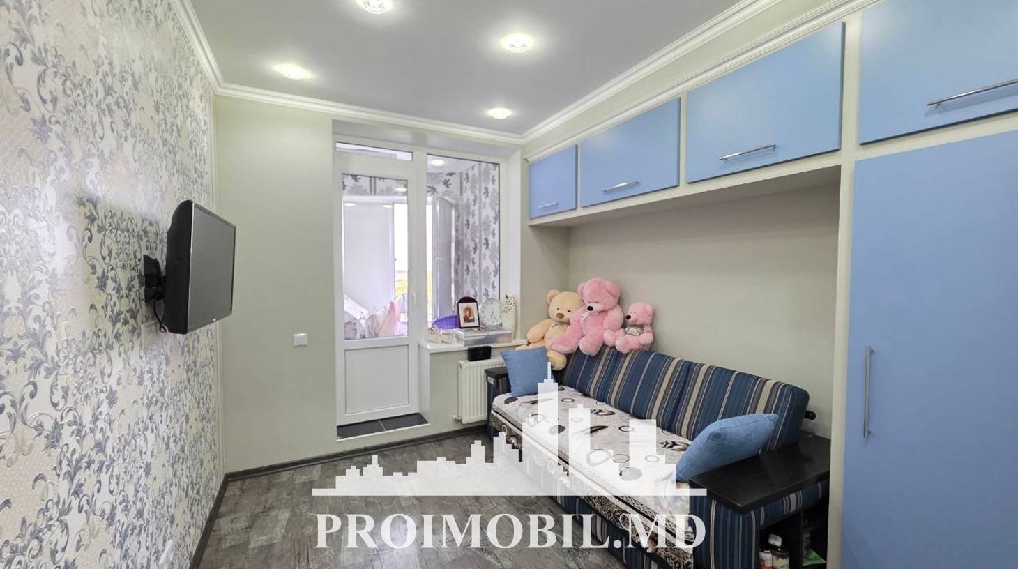 https://images.proimobil.md/dvVJj5dyeWUv4JNb7ySBHeeJ-qLQe_epymdMZ9dG8KI/watermark:0.75:so:0:30:0.39/resize:fill:1460:816:1/gravity:ce/bG9jYWw6Ly8vZXN0YXRlL2xyL2VhMjRkZmYyLWZjOGEtNGNkYS1hNWMxLTAzNzcxYzc0MjI1NS5qcGVn