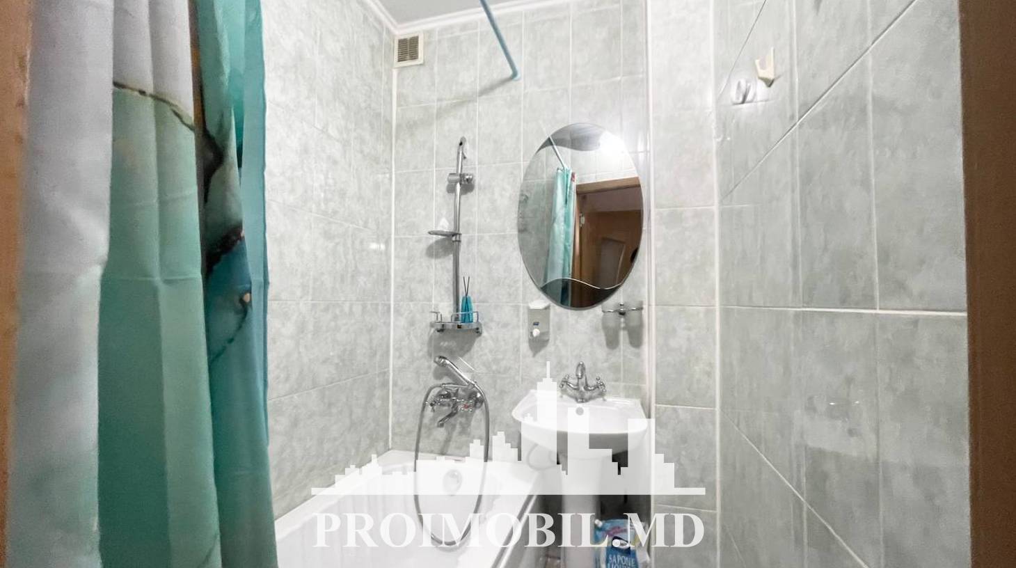 https://images.proimobil.md/dxjk92wWDGf6tBWRFRUPTN3V711yd0FMfN4HP76JwB8/watermark:0.75:so:0:30:0.39/resize:fill:1460:816:1/gravity:ce/bG9jYWw6Ly8vZXN0YXRlL2xyLzgzMTY3MWY4LWNkODgtNDBmMS05NTIxLTEyY2VlN2Y2Zjc4NS5qcGVn