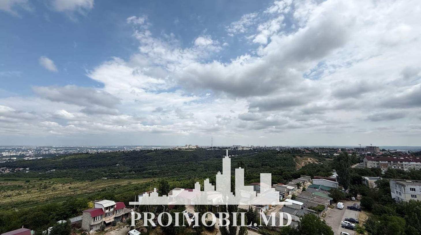 https://images.proimobil.md/dyBq9CAK187B9J0UoX32Nygo-sY3FtnXkIOlKloTLa4/watermark:0.75:so:0:30:0.39/resize:fill:1460:816:1/gravity:ce/bG9jYWw6Ly8vZXN0YXRlL2xyL2NhMGM5NDIzLTRlMzItNDIxZS05NzNmLThlYjc5MmQ1ZTFmZS5qcGVn