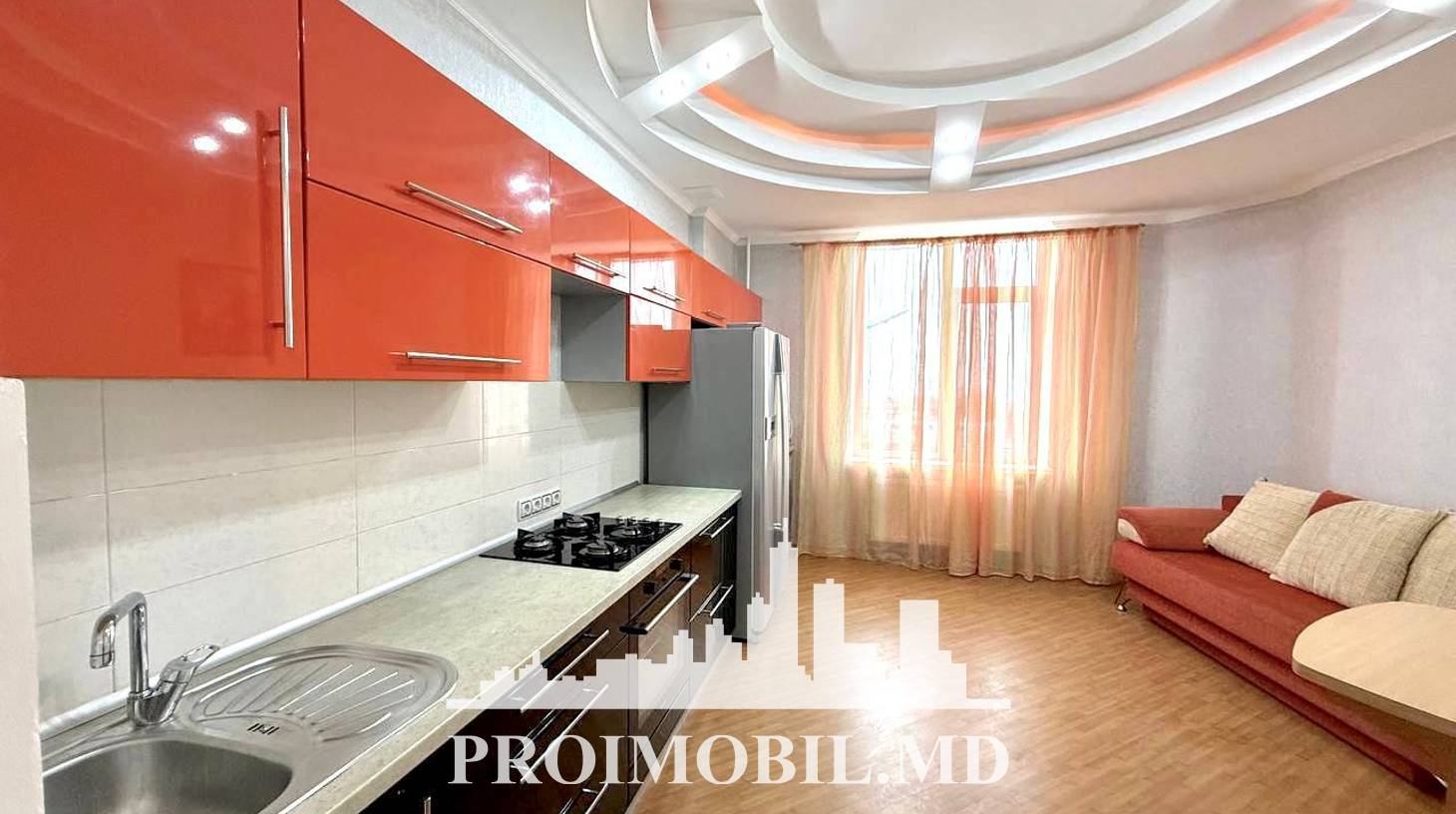 https://images.proimobil.md/dyFSDEJkWXt56kh90ZVR5uuEDvSHPrUlZJVEp6JRQ0M/watermark:0.75:so:0:30:0.39/resize:fill:1460:816:1/gravity:ce/bG9jYWw6Ly8vZXN0YXRlL2xyLzc3OWU0MGM3LWE2M2EtNGNmNy1hNDYzLTgzNjhhZjg2N2RlNi5qcGVn