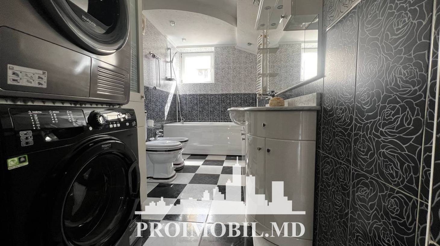 https://images.proimobil.md/e-8_tcGT4T17t5mFJ5jROflO1b8xf6BSZ4M_KyMAyhk/watermark:0.75:so:0:30:0.39/resize:fill:1460:816:1/gravity:ce/bG9jYWw6Ly8vZXN0YXRlL2xyLzMzNGIzYTQ5LWU5MDEtNDYyNS1iZDRjLWFkMDkxM2EyMDFhOS5qcGVn