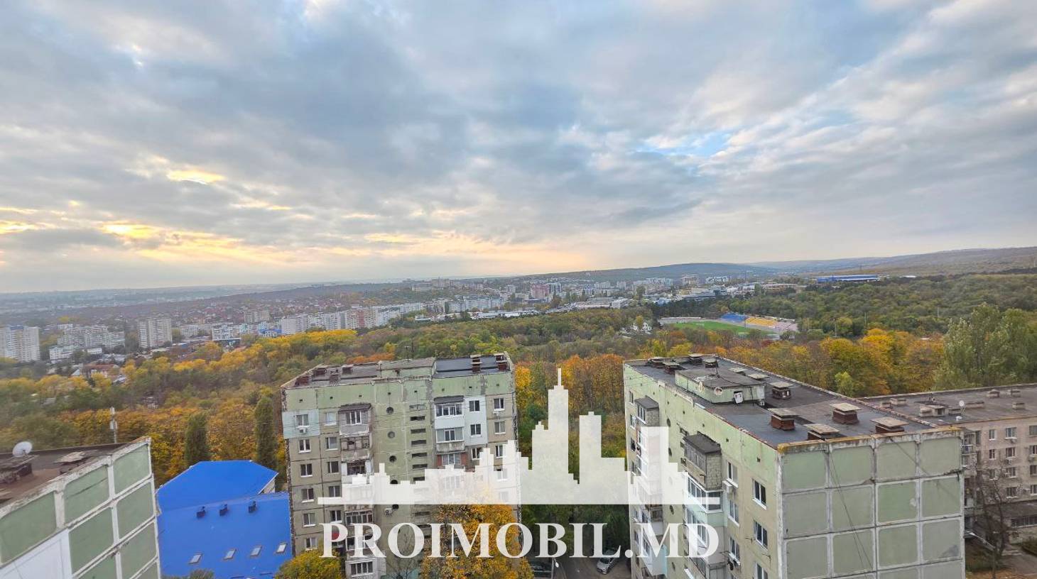 https://images.proimobil.md/e-9OR-2VdlfTPTK70JlZW03rwPTPAVcBKNdBAcR36oA/watermark:0.75:so:0:30:0.39/resize:fill:1460:816:1/gravity:ce/bG9jYWw6Ly8vZXN0YXRlL2xyL2EzYmQwY2JiLTdhZjQtNDkxZC04M2U0LTE4NDA3ZmFmOTZkNi5qcGVn