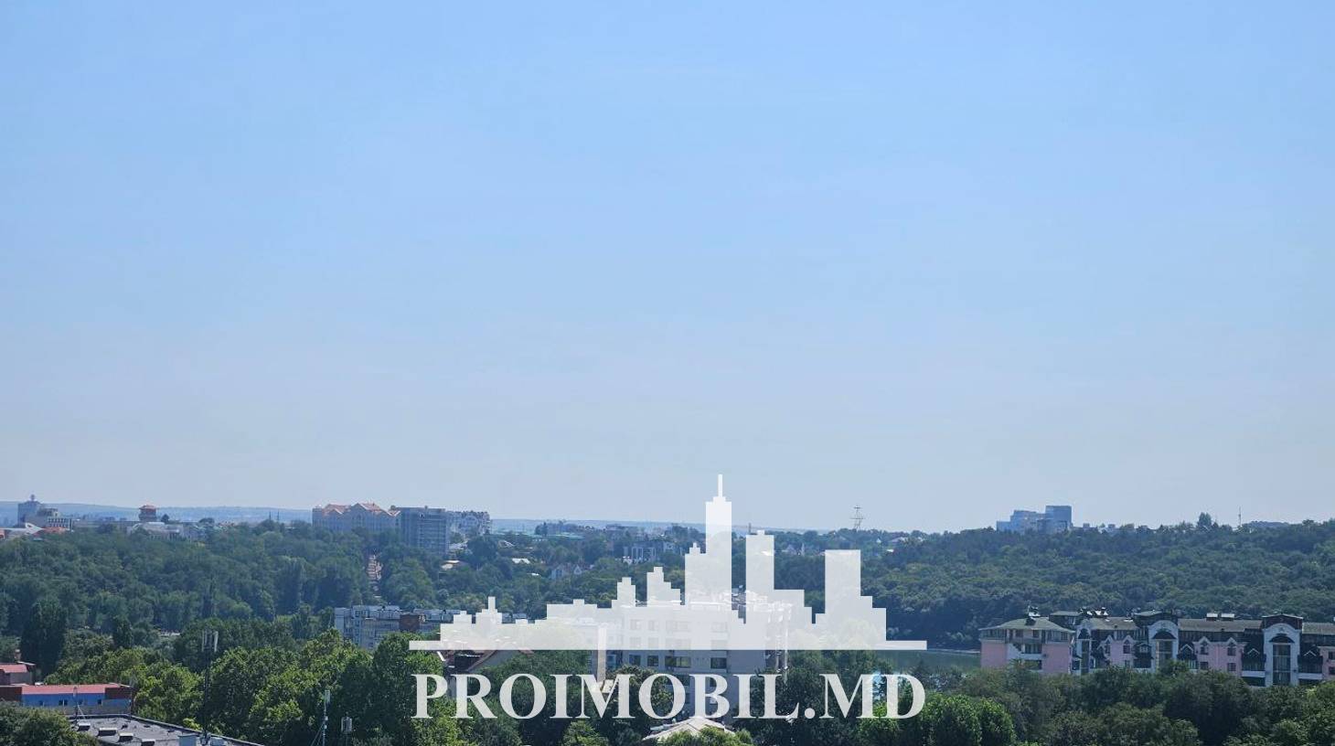 https://images.proimobil.md/e0lfE8DWEWLcW6Tn5V-UhQnf_SjfvKCKi0IHxLey7nU/watermark:0.75:so:0:30:0.39/resize:fill:1460:816:1/gravity:ce/bG9jYWw6Ly8vZXN0YXRlL2xyLzg0YTUyMDI0LWJhODItNDAzMS04M2JmLWEyNTYzMWQ0OTkzNC5qcGVn