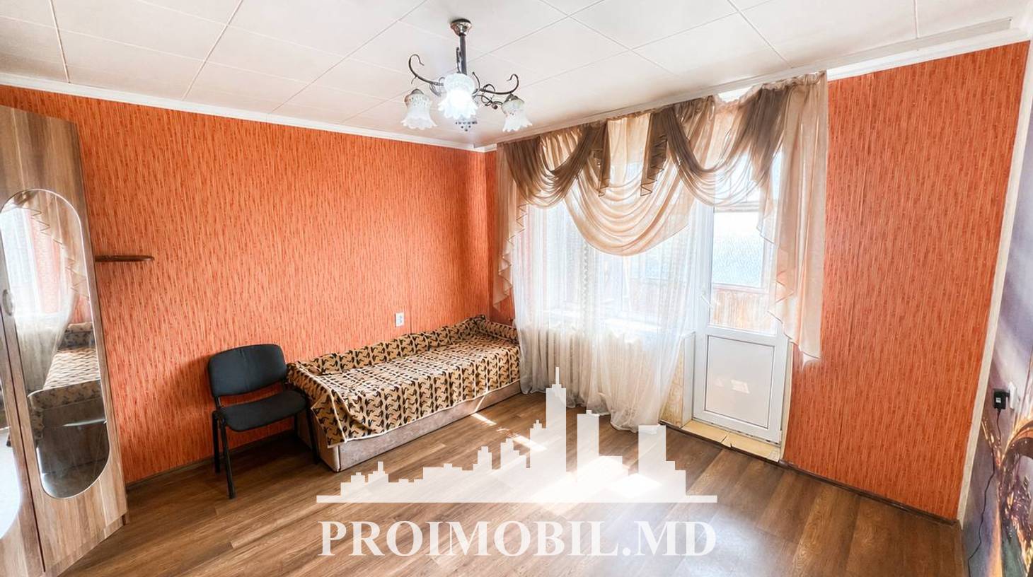 https://images.proimobil.md/e84_gbiR5MJqLD88Lj_DaxVhW2dUysP5aY4NahAgDM8/watermark:0.75:so:0:30:0.39/resize:fill:1460:816:1/gravity:ce/bG9jYWw6Ly8vZXN0YXRlL2xyL2UwOGU2OTAwLTUzZmItNDFiYi04OTEzLWI2OTc0YzE4ZDA3Ni5qcGVn