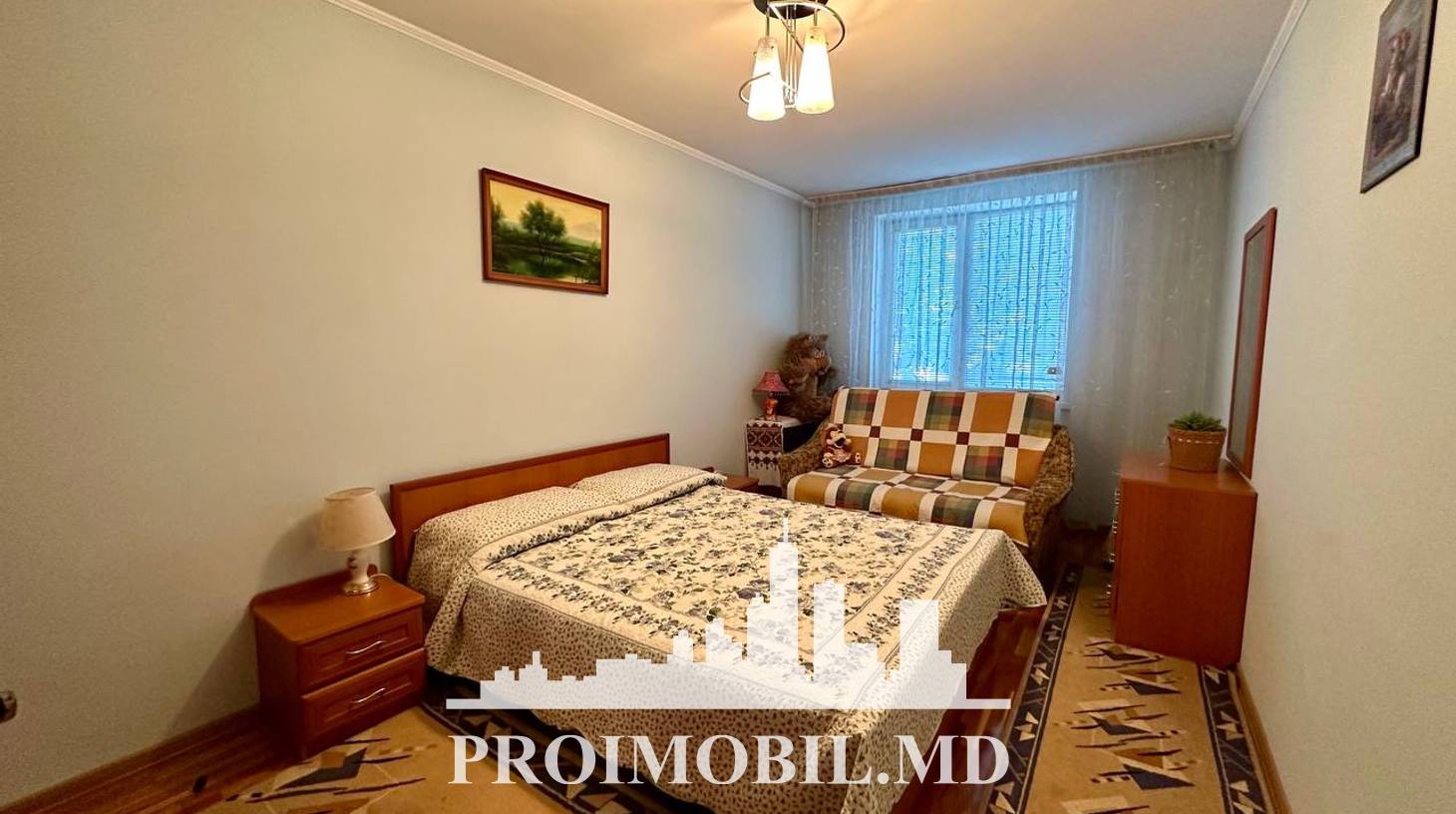 https://images.proimobil.md/e8RVi8n5c0904hYZUS5rx6pT5YEUgfNy4BRd4TpEdyQ/watermark:0.75:so:0:30:0.39/resize:fill:1460:816:1/gravity:ce/bG9jYWw6Ly8vZXN0YXRlL2xyLzI0OTdhZTg2LWIxNDEtNGE2My04MzgzLWU0NmJlMTdlMDVjZC5qcGVn