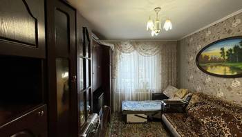 https://images.proimobil.md/eClIinv7nUyqjfjmysZk82787AMBEXuhDtkk8yxQrzg/resize:fill:350:198:1/gravity:ce/bG9jYWw6Ly8vZXN0YXRlL2xyLzQ3NDlmZDE5LTIzYjItNDhjMy05MGU5LWUxOWE0MDQwZDRkYy5qcGVn