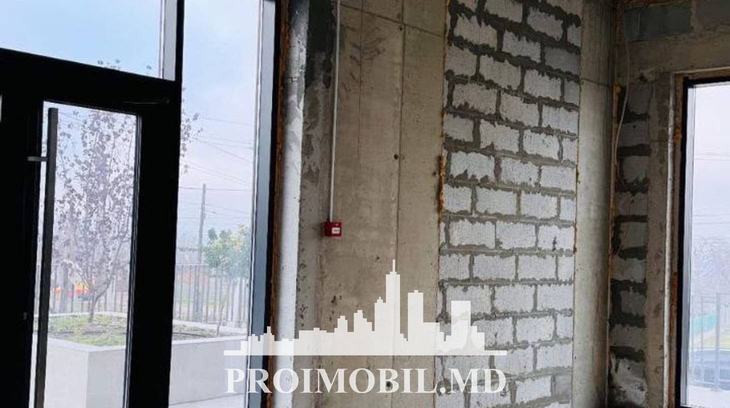 https://images.proimobil.md/eEXWwA3U44gETG9KIDr7YPB-6c64xLMMMP04eJ-2tEw/watermark:0.75:so:0:30:0.39/resize:fill:1460:816:1/gravity:ce/bG9jYWw6Ly8vZXN0YXRlL2xyL2VkNGUxNzdjLTAzMGEtNGRmYy1hYzYyLTY0MmUyY2E5MTg5Yy5qcGVn