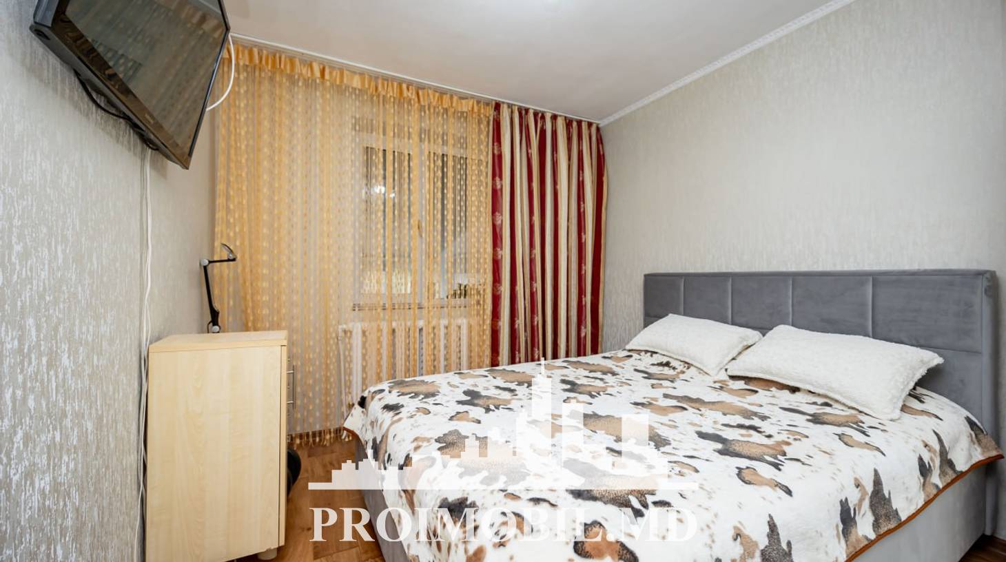https://images.proimobil.md/eG1RRSuTW7jaFzy-JK-lYPeO1F0Jy6XGX4yOteiCCmk/watermark:0.75:so:0:30:0.39/resize:fill:1460:816:1/gravity:ce/bG9jYWw6Ly8vZXN0YXRlL2xyLzM4ZDBlMTE2LTg4ZGYtNDk5ZC04ODZiLTIzMmNkZmZhMzFhMi5qcGVn