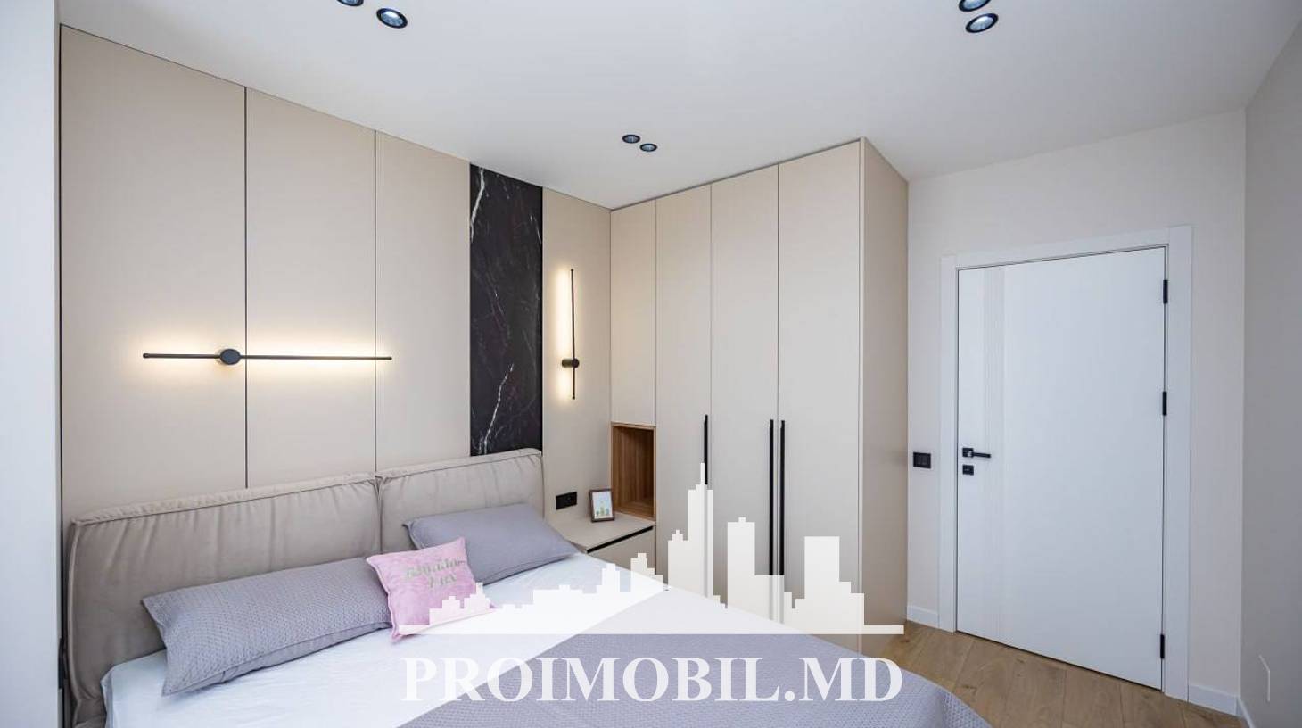 https://images.proimobil.md/eIRTG41YWAjPLQ5nKHZAQjKP641gvsbb-TfdVodx9Ao/watermark:0.75:so:0:30:0.39/resize:fill:1460:816:1/gravity:ce/bG9jYWw6Ly8vZXN0YXRlL2xyLzRmODE1MWI0LWM3N2EtNGM0YS1hY2FmLTRmYmUzZDI3MzUwNi5qcGVn