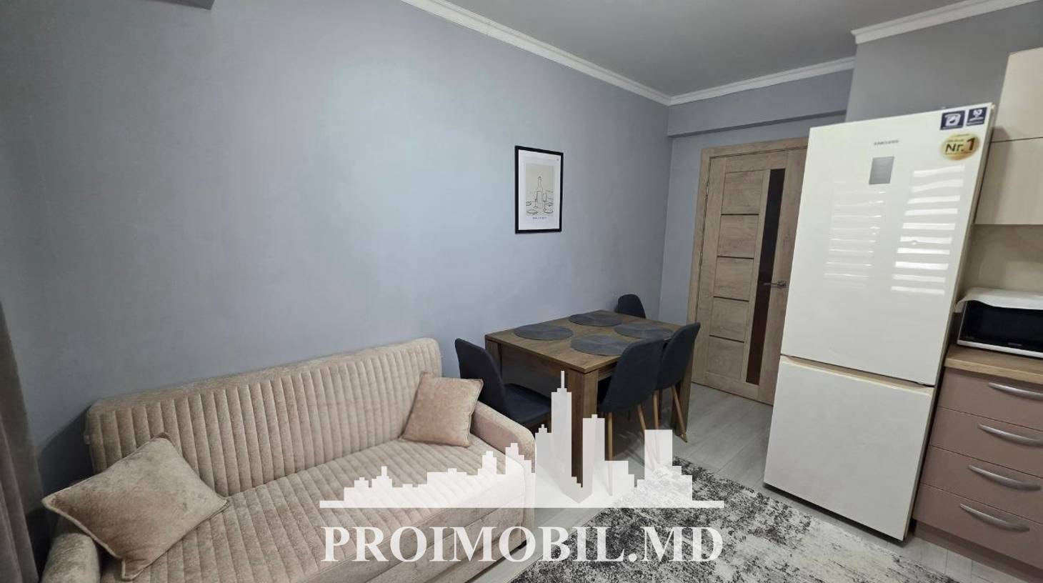 https://images.proimobil.md/eLXOxYCtrhfe6g3MTq16ujqoQrlIAK0xNMUvwxa_6pw/watermark:0.75:so:0:30:0.39/resize:fill:1460:816:1/gravity:ce/bG9jYWw6Ly8vZXN0YXRlL2xyL2I5MDUxOGZkLTU0ZTktNDZjYi1iNTllLWE1MGQ3YjNkMDE3My5qcGVn