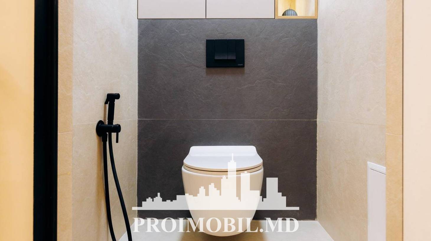 https://images.proimobil.md/eMm3EbJ5iH0gyrQASf-dCBfotJJWKULfBNBnVlZtLAE/watermark:0.75:so:0:30:0.39/resize:fill:1460:816:1/gravity:ce/bG9jYWw6Ly8vZXN0YXRlL2xyLzNlNDdlNmI1LWQ0ODctNDk1NS1hNjFiLTU2MTM2Mzk4ZmVlZi5qcGVn