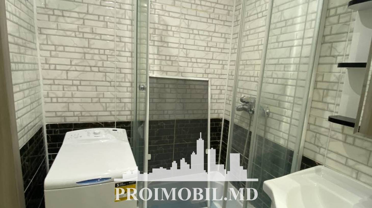 https://images.proimobil.md/eVK3j-me1Q7CxCdwdQoS8wPR3n3IXNaJkYsR0qeo65Y/watermark:0.75:so:0:30:0.39/resize:fill:1460:816:1/gravity:ce/bG9jYWw6Ly8vZXN0YXRlL2xyL2RmNTY5Yjc2LWFmYjktNDlkMS1hOWYzLTU1NGMxNTNhZDY0ZC5qcGVn