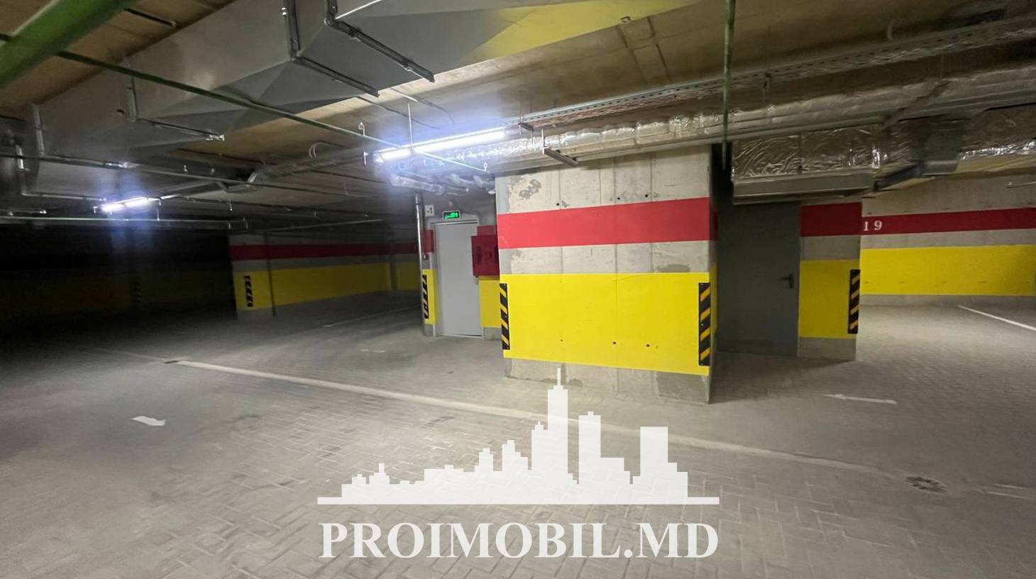 https://images.proimobil.md/eWB9Kj6UUlK5vpVIlhu1CM_jTbZ6fEnOMU1Cyq-bBw8/watermark:0.75:so:0:30:0.39/resize:fill:1460:816:1/gravity:ce/bG9jYWw6Ly8vZXN0YXRlL2xyLzYwYTE4Y2E0LTdhN2QtNGE4Ny04YmRiLTdhMWJkYTU0MTg1NC5qcGVn
