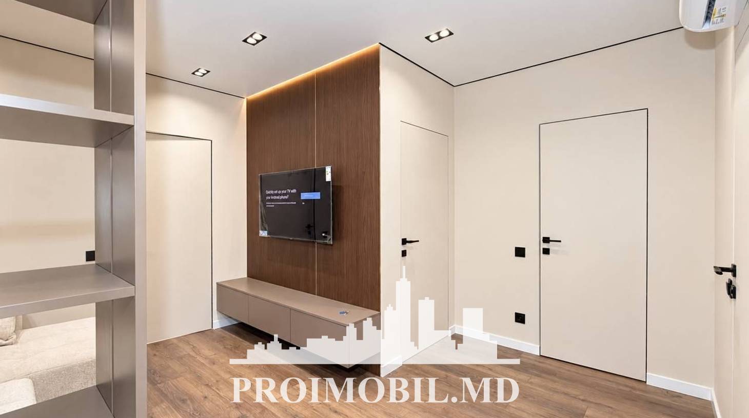 https://images.proimobil.md/eWMRrhNLeS1h3M-YlJDj_XuIR1E0Vf5W-y2zBdDrOPs/watermark:0.75:so:0:30:0.39/resize:fill:1460:816:1/gravity:ce/bG9jYWw6Ly8vZXN0YXRlL2xyLzQ3OTUzMjk2LTVkODMtNGNlMC1iYWY5LWFlNzUzMTMxMGU4Yy5qcGVn