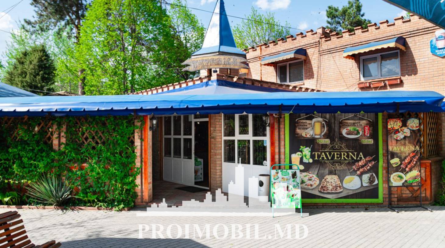 https://images.proimobil.md/ebSFWxU0XkDVxGqjHjSIOgR9wC_Iln5hAlBoiawt3jQ/watermark:0.75:so:0:30:0.39/resize:fill:1460:816:1/gravity:ce/bG9jYWw6Ly8vZXN0YXRlL2xyL2MzYWYxMGQ0LWZmYjEtNDczZC1iYTYwLTY5MzdkNWE0MzczOC5qcGVn