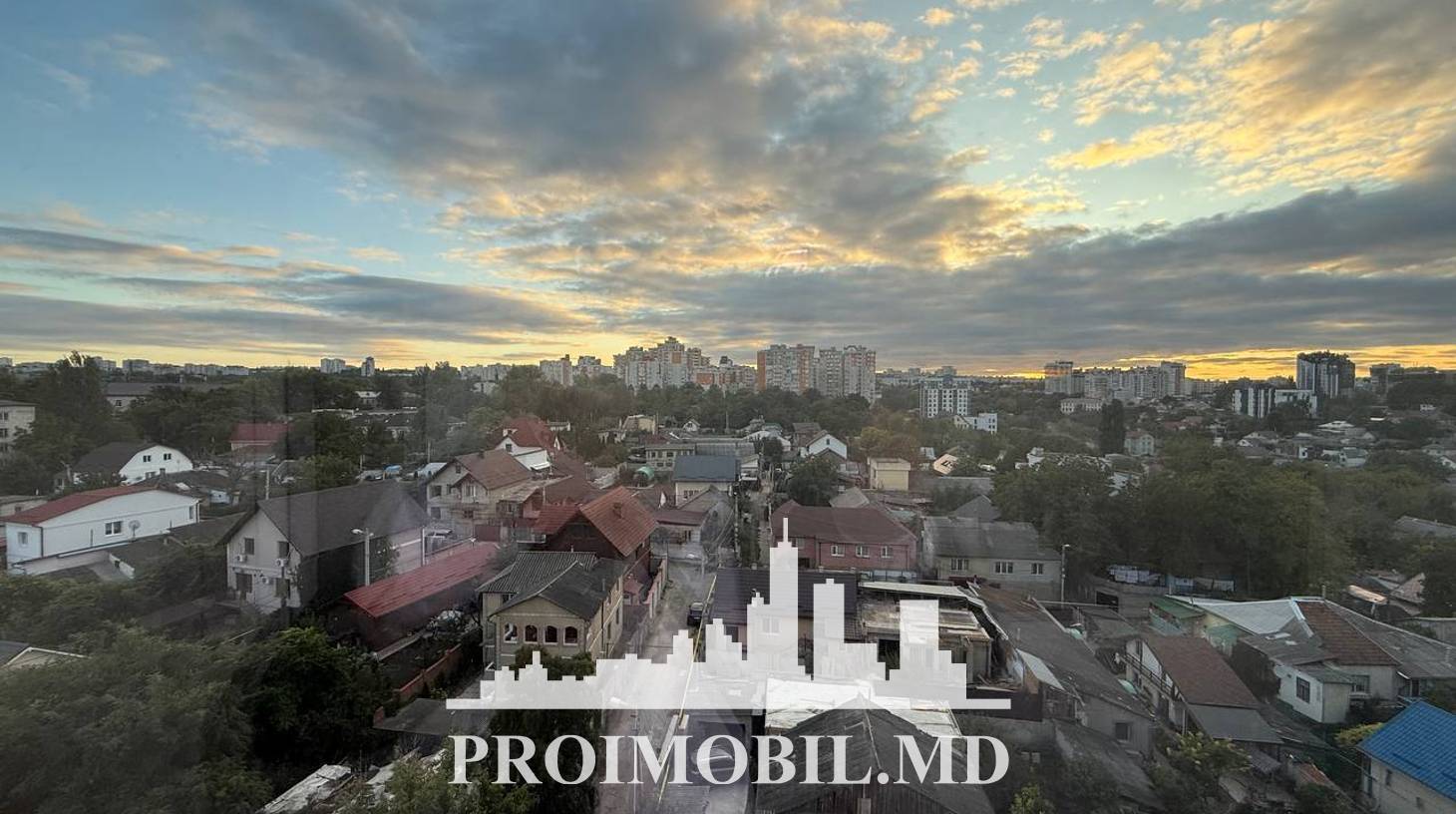 https://images.proimobil.md/eeUwvuC6La2LGYO7uP53sc3qbzVoJjJwhrW3rshQ3wM/watermark:0.75:so:0:30:0.39/resize:fill:1460:816:1/gravity:ce/bG9jYWw6Ly8vZXN0YXRlL2xyL2Q0ZGQ3ZjZjLTk1MzUtNDYyYi1hNmQ3LTAzODk3MDA2NjViOC5qcGVn