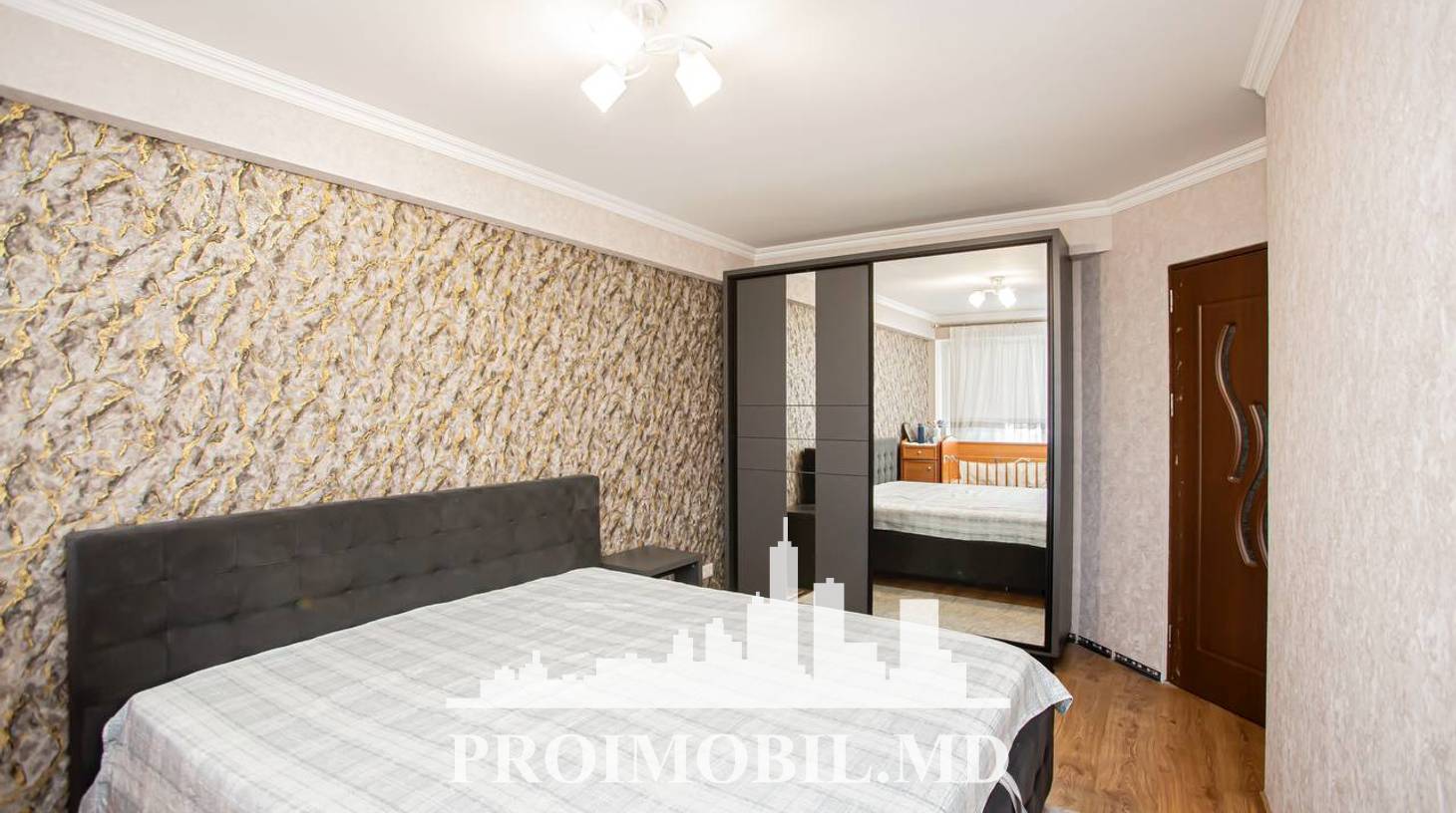 https://images.proimobil.md/ehoBwokZaoxvLOCrq62xkrgsy5YRcQAL2Npzcn1IB-A/watermark:0.75:so:0:30:0.39/resize:fill:1460:816:1/gravity:ce/bG9jYWw6Ly8vZXN0YXRlL2xyL2M5NDhiMGRjLTEyMTEtNDM5Ni1hMWRkLWQ2ZTQ0NTM3NzUyYi5qcGVn