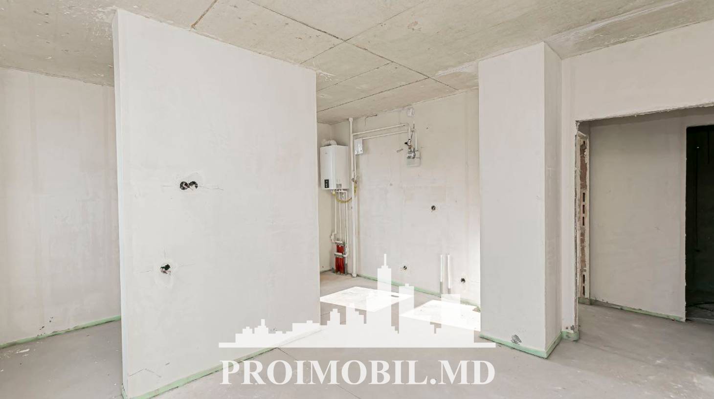https://images.proimobil.md/elGvB4efG_9X1wrlhBlfOx0PzOXTQgQBwJ-PC5bA5xQ/watermark:0.75:so:0:30:0.39/resize:fill:1460:816:1/gravity:ce/bG9jYWw6Ly8vZXN0YXRlL2xyLzg0MjljNzUxLWU3MzQtNGRlOS1iMzUxLWExNTY5NGJlYTdjOS5qcGVn