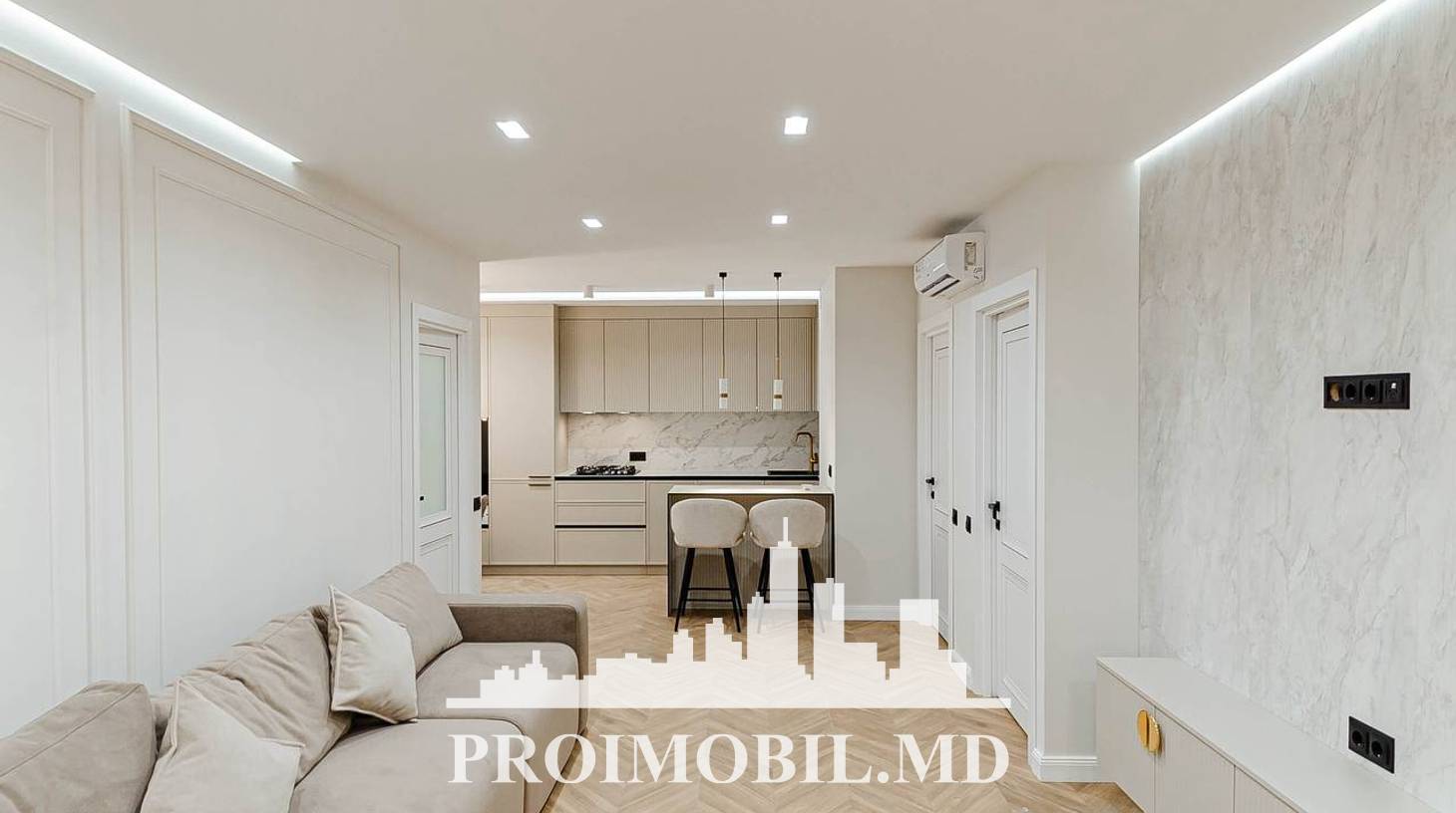 https://images.proimobil.md/em-m2LFww6YXvXoATXhEdF84LM9XtTQYEFF71jMQKuo/watermark:0.75:so:0:30:0.39/resize:fill:1460:816:1/gravity:ce/bG9jYWw6Ly8vZXN0YXRlL2xyLzhjZGUyYzAwLTNhMzMtNDcyMC1iNTYxLTE4OTE2MDA3MWUxMS5qcGVn