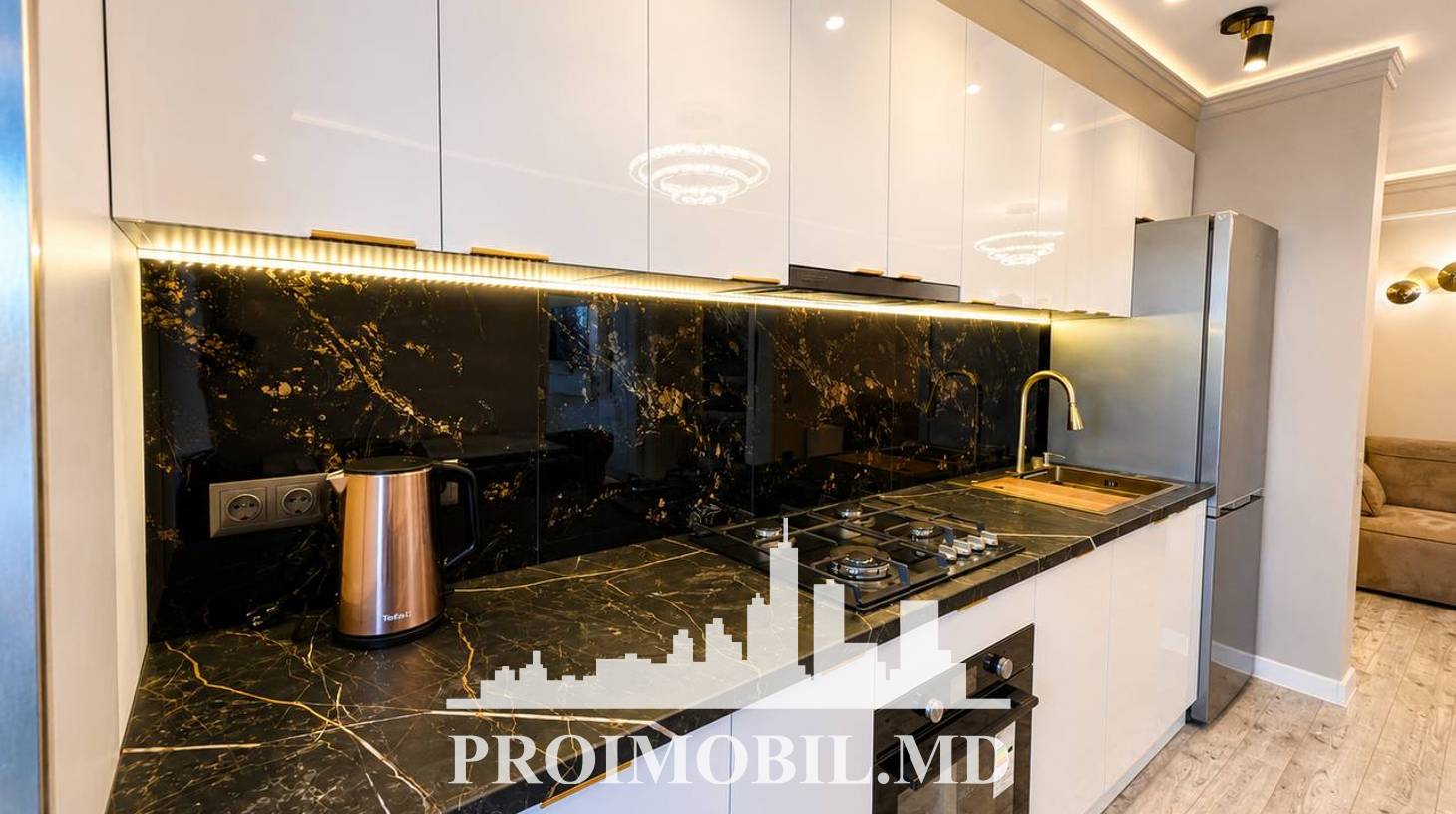 https://images.proimobil.md/enmS1pMSZaa5Oxls8Q7d5pcZCyL-U6d4hLyDKTAaHfw/watermark:0.75:so:0:30:0.39/resize:fill:1460:816:1/gravity:ce/bG9jYWw6Ly8vZXN0YXRlL2xyLzBlNDY3M2U5LTdlMGQtNDYzZC1iZWM1LTJhZWE4MDRlMTQyYy5qcGVn
