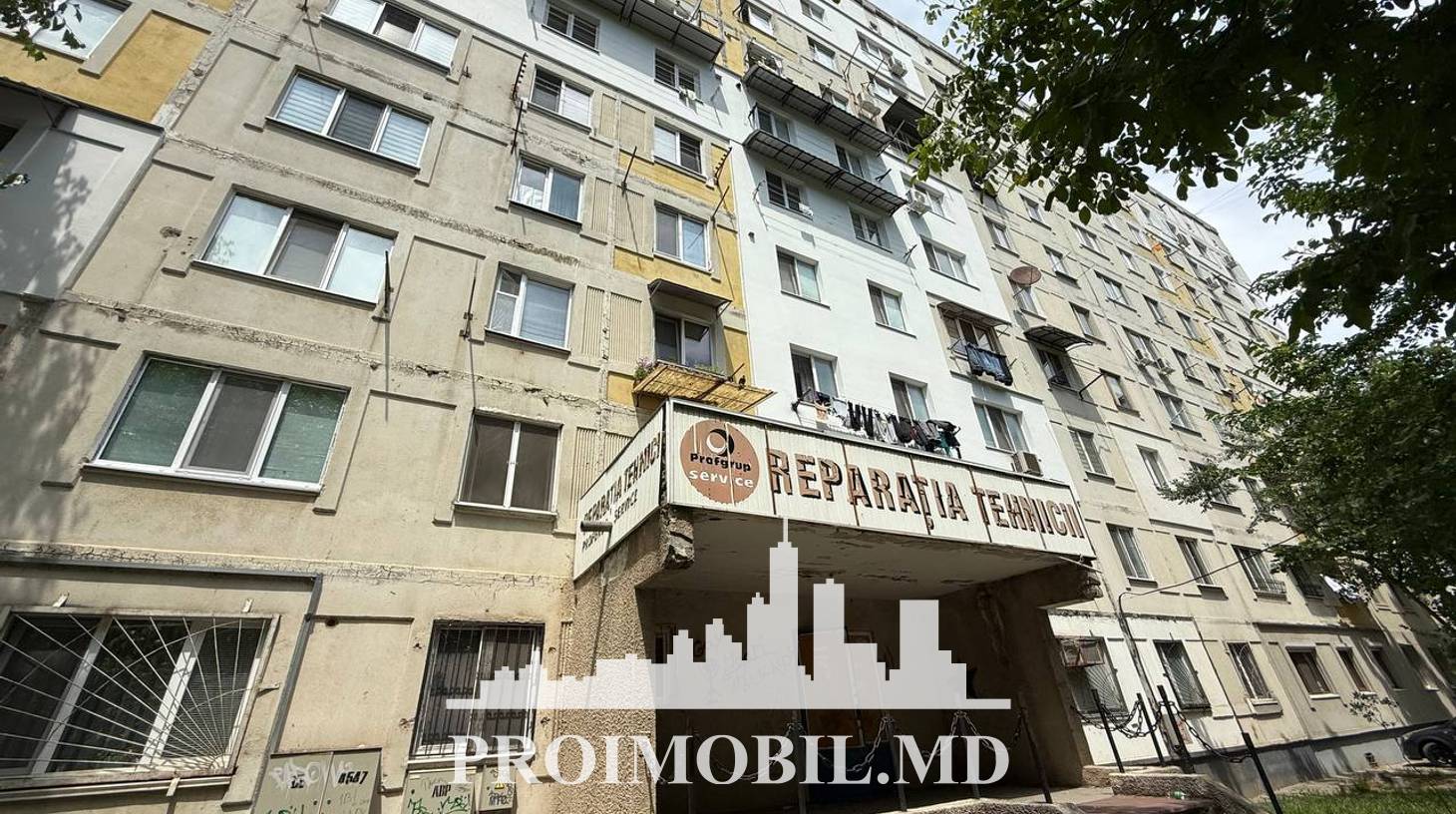 https://images.proimobil.md/ew2tzxyFZHq7BlLSttBPPDFM2kfe1oq6G7Rh-YcWe4E/watermark:0.75:so:0:30:0.39/resize:fill:1460:816:1/gravity:ce/bG9jYWw6Ly8vZXN0YXRlL2xyL2RjNTdiY2Q2LTkwYWQtNGQwZC04ZjE0LTU3NDdkMDRlZWU0OS5qcGVn