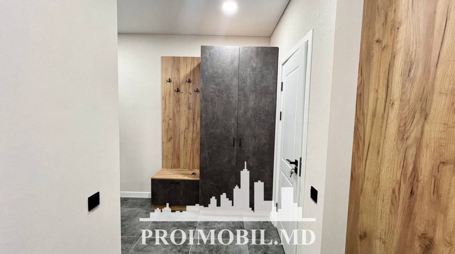 https://images.proimobil.md/f-zSmUJb1WY39v8cu3cvm2lLdzVVuDYeFNTPjOYorN0/watermark:0.75:so:0:30:0.39/resize:fill:1460:816:1/gravity:ce/bG9jYWw6Ly8vZXN0YXRlL2xyLzM5YzA3MWZmLWM0NmMtNDQ5Ny04ZGZlLWJhNjMzYTc0OGZjMC5qcGVn
