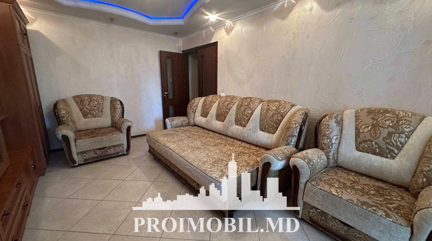 https://images.proimobil.md/f17btf0O_Mv0LZvg7i7D4Wq6foot9eXXIo4_6Rki00U/watermark:0.75:so:0:30:0.39/resize:fill:1460:816:1/gravity:ce/bG9jYWw6Ly8vZXN0YXRlL2xyLzBhNTgzZjBhLWM3M2QtNDU4OC1iNTYxLWViZTEyNDEwZDA5Zi5qcGVn