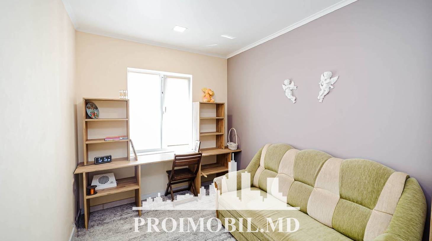 https://images.proimobil.md/f1urYj5WflJ9ZC0FbhvSjlkdE8zGh6oSUMgF3JAmTKI/watermark:0.75:so:0:30:0.39/resize:fill:1460:816:1/gravity:ce/bG9jYWw6Ly8vZXN0YXRlL2xyLzAyYmI1ZjU0LWY3ZjMtNGFkMi1iNzM3LWI4NDVlZjMwMGEwZi5qcGVn