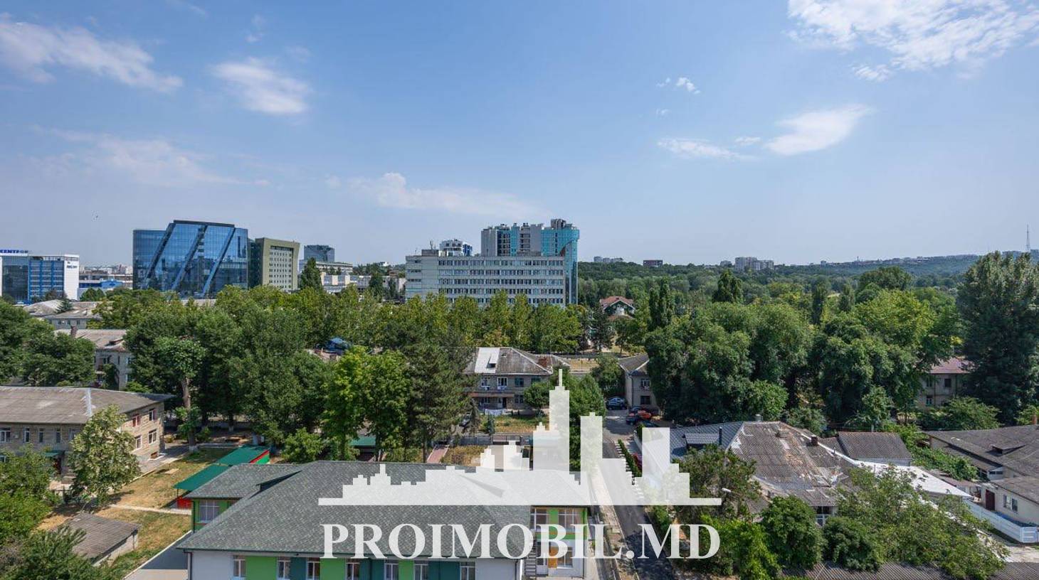 https://images.proimobil.md/f685-qK-kE_3qWr7h6Ij-54L_O5ofCq1n7sbqEdzBGg/watermark:0.75:so:0:30:0.39/resize:fill:1460:816:1/gravity:ce/bG9jYWw6Ly8vZXN0YXRlL2xyLzVhYTY4ODE3LTEwNDItNDAwZC1hZGU2LWNiODQ4YmUwNTY2ZC5qcGVn