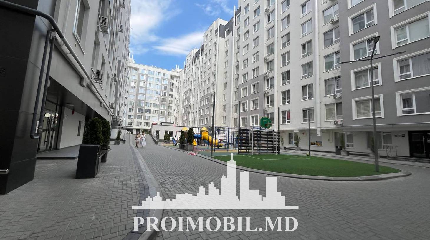 https://images.proimobil.md/f8pBVItxbo5V77N2qMhDueHjm9KiEvpi3Y4uTgpMVbI/watermark:0.75:so:0:30:0.39/resize:fill:1460:816:1/gravity:ce/bG9jYWw6Ly8vZXN0YXRlL2xyL2U3Y2Q5YmFiLTg3ZTQtNDdmNS05NjdiLWZkYTNjNzhkMDZmZS5qcGVn