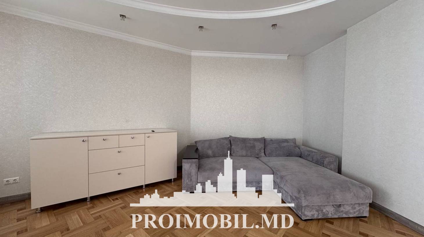 https://images.proimobil.md/f9AMUhWgxus8RKN6QCKFn-_Op3_qz0gGJs_-Q32K5oY/watermark:0.75:so:0:30:0.39/resize:fill:1460:816:1/gravity:ce/bG9jYWw6Ly8vZXN0YXRlL2xyLzE3MWRhYjZiLWQ4MjItNGUyYi04NWJhLTlkYzUxNmU3NDdkYi5qcGVn