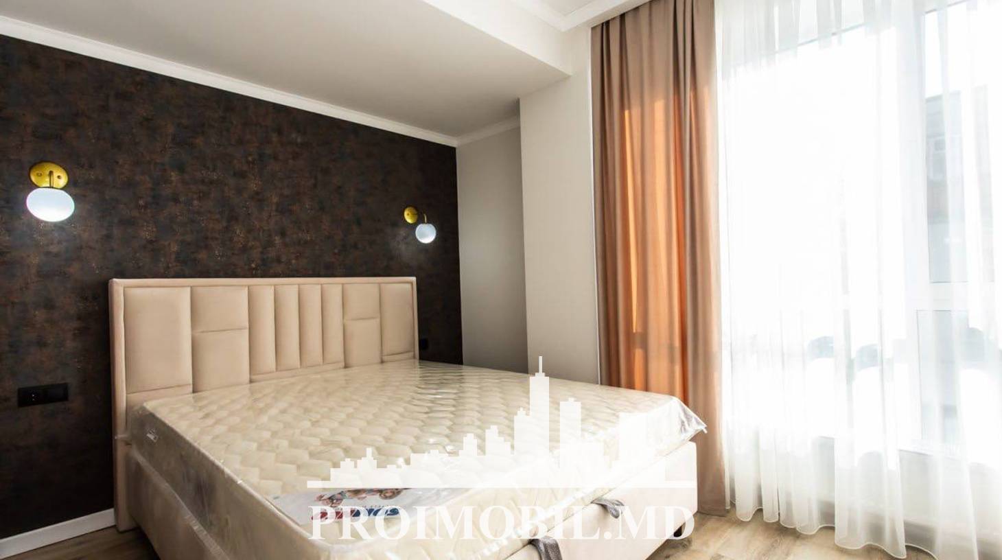 https://images.proimobil.md/fCEyP-u3bo7VA9VMEn26LCGo0NkAeYh77TWNpSe_BiE/watermark:0.75:so:0:30:0.39/resize:fill:1460:816:1/gravity:ce/bG9jYWw6Ly8vZXN0YXRlL2xyLzdiOWM2NWRjLTBiOTUtNDNlZi05Yjc1LTg5NTUxMWI1YjBhMC5qcGVn