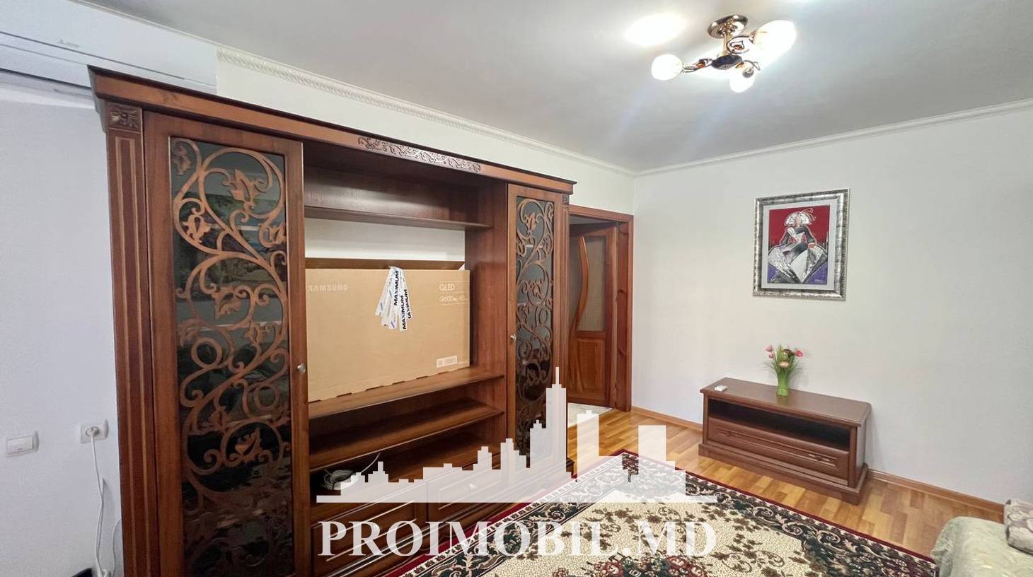 https://images.proimobil.md/fCKS9ZK_M7V6d7d3F036m20Nc9W6gAP2kGEIqGOryyQ/watermark:0.75:so:0:30:0.39/resize:fill:1460:816:1/gravity:ce/bG9jYWw6Ly8vZXN0YXRlL2xyLzZmZmJiYmRhLWJmN2EtNGFlMy1iMGE0LWJlM2RmNTAzOTAzZC5qcGVn