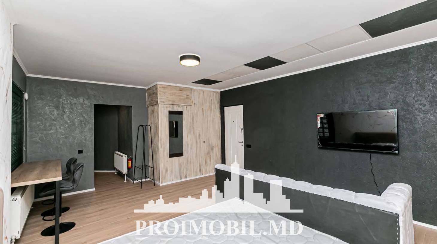 https://images.proimobil.md/fMEuIBFiN5nAY4gO9W4Puftvfg5pB81loAmhjHiGfJ8/watermark:0.75:so:0:30:0.39/resize:fill:1460:816:1/gravity:ce/bG9jYWw6Ly8vZXN0YXRlL2xyLzAzNDlkNGIxLTFiYzEtNDY5NC04YWE3LWY1NjRmZWQ2YWYwMi5qcGVn