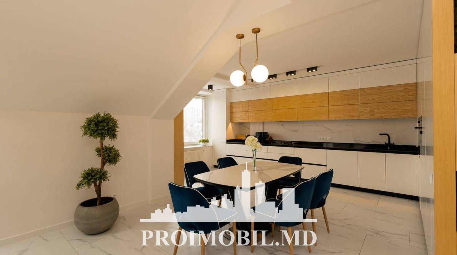 https://images.proimobil.md/fMdQDwI-ngMG7RYt5RJmKK9MRm_K0fiHr8jQI9HaxWo/watermark:0.75:so:0:30:0.39/resize:fill:1460:816:1/gravity:ce/bG9jYWw6Ly8vZXN0YXRlL2xyL2M5OTk2YzJjLWNlMGYtNGY5YS1hMzBlLTBhMmZiMjFiMzA5OC5qcGVn