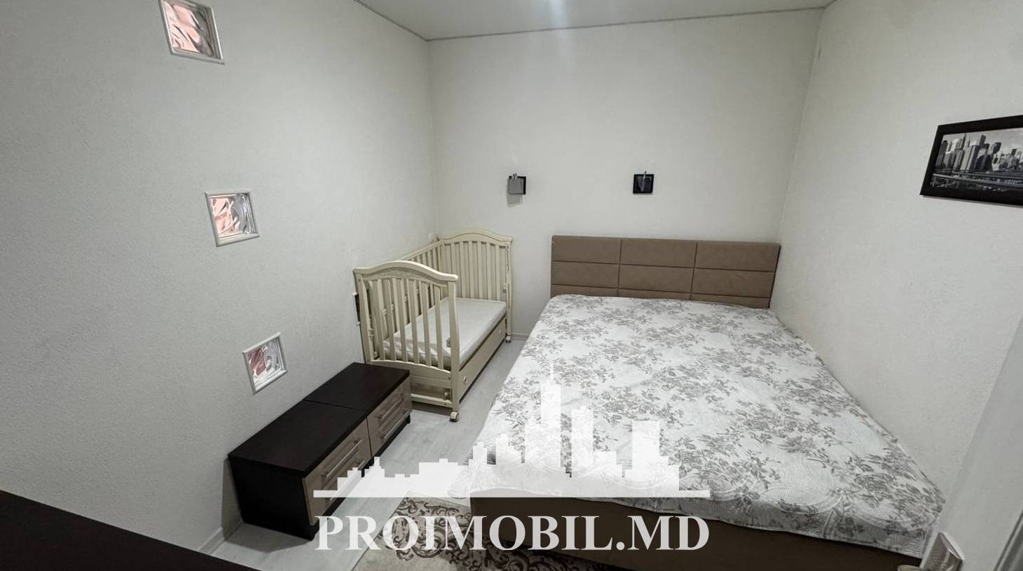 https://images.proimobil.md/fQhr3SGkhBs7Y59-0-cR3-OJtHI3_7B65DM7xfthoxw/watermark:0.75:so:0:30:0.39/resize:fill:1460:816:1/gravity:ce/bG9jYWw6Ly8vZXN0YXRlL2xyLzU5NjAzYTdiLWQ4NzctNDc2Zi05YjAyLTgxZWU3ODRlNmVkMi5qcGVn
