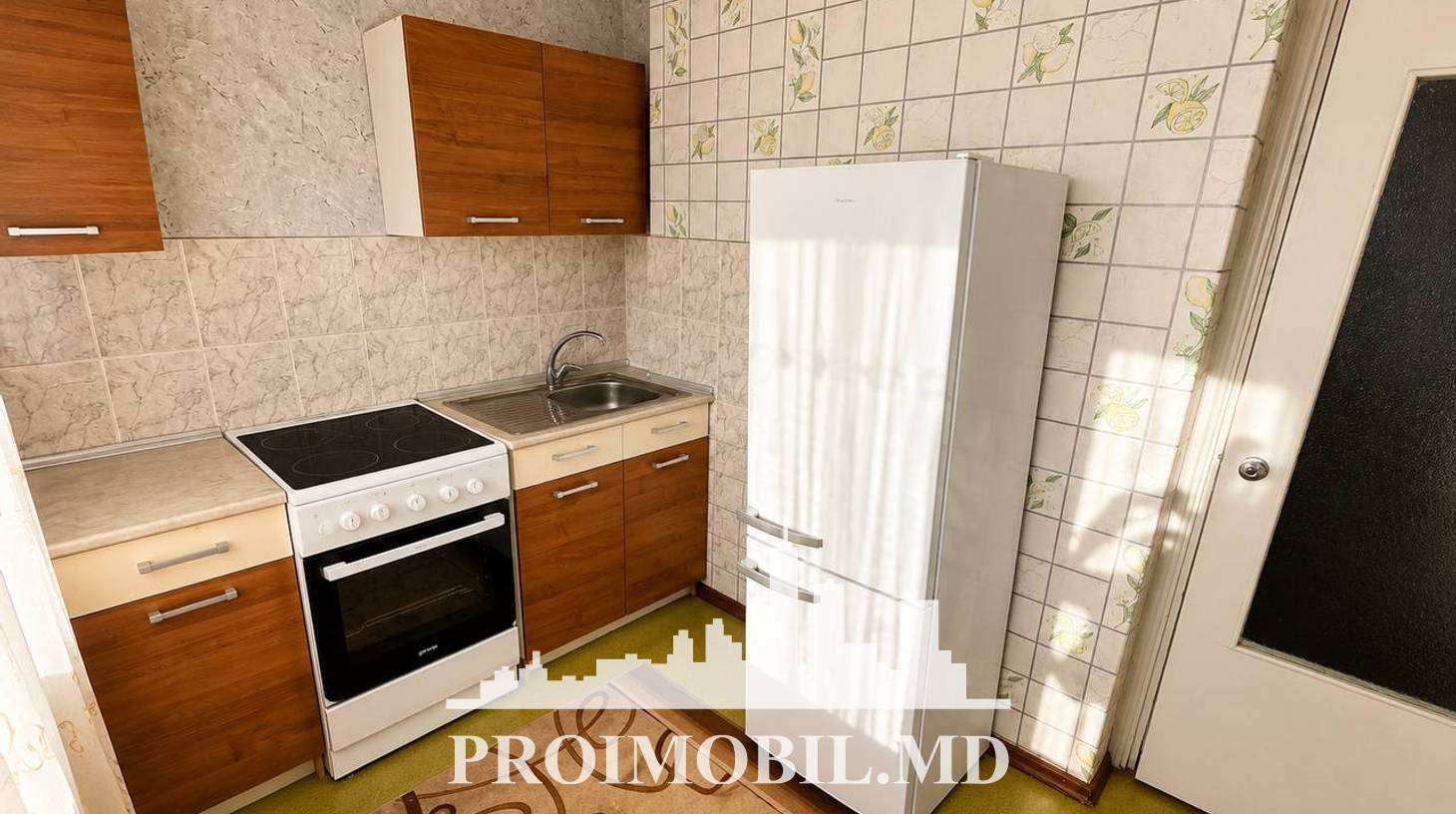 https://images.proimobil.md/fRRvjLHjqSnwr7ZbXmDsn7A1gZnmDe5dW6xhEMoy1j8/watermark:0.75:so:0:30:0.39/resize:fill:1460:816:1/gravity:ce/bG9jYWw6Ly8vZXN0YXRlL2xyLzNmYjg1OWQyLWVlMWQtNGM4Ni05OGU5LThmYmVjMGFiODY3OC5qcGVn