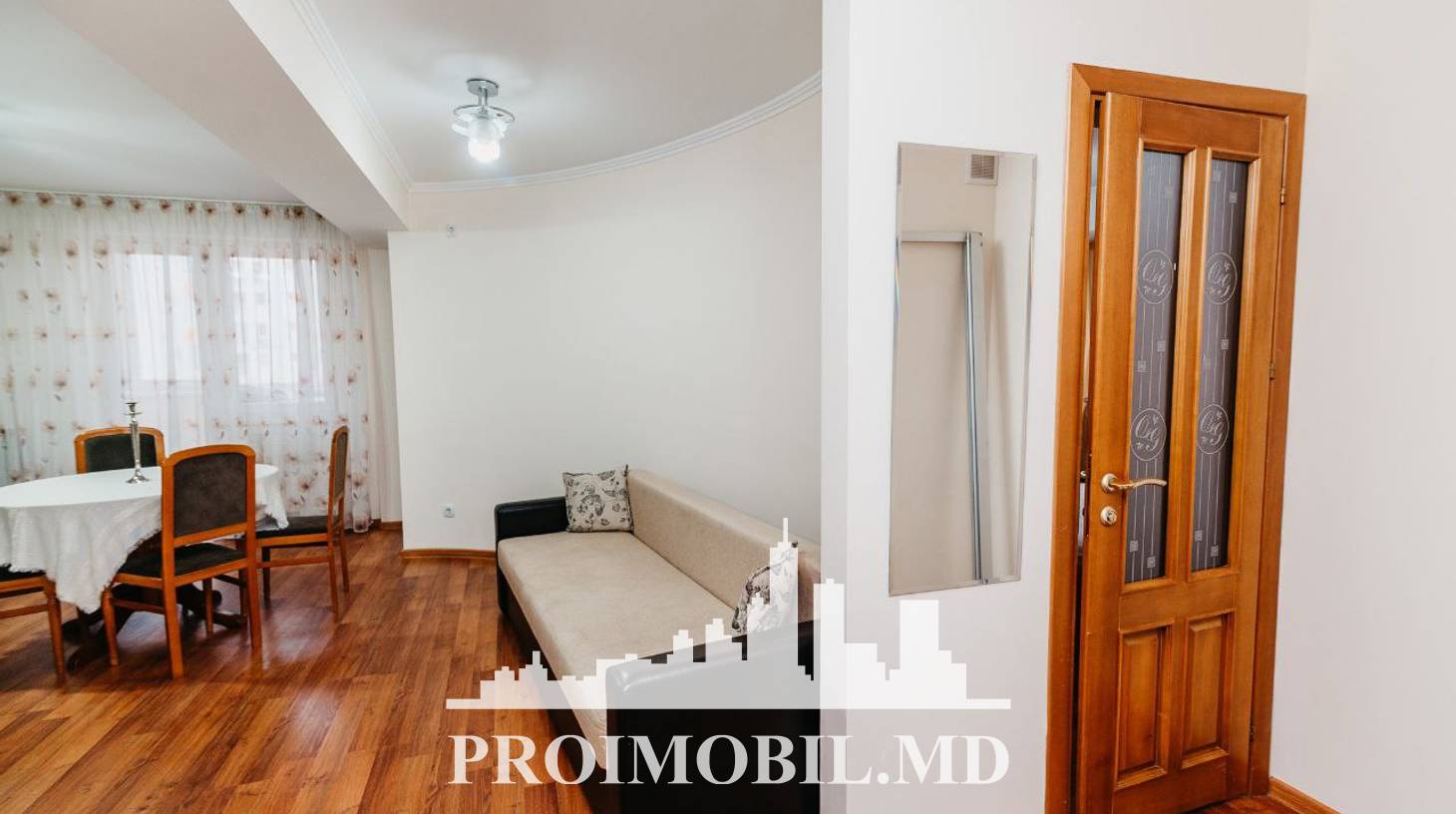 https://images.proimobil.md/fUhNWxmJWvnvEqs3zXHQySP4konKoTLSL7XFYL6ZVtc/watermark:0.75:so:0:30:0.39/resize:fill:1460:816:1/gravity:ce/bG9jYWw6Ly8vZXN0YXRlL2xyLzFjM2UzOTkzLTg4ZWItNDdkZC1iZGRmLTg4YTNhMzdmMmJlNS5qcGVn