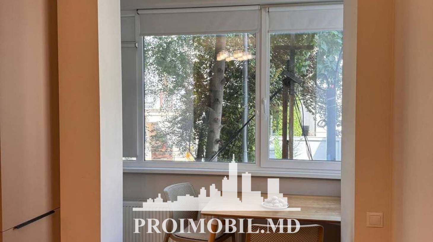 https://images.proimobil.md/fXKU1zJmW92u31goEkJiAIkV5PZGOTOd_d8PPKWIEYc/watermark:0.75:so:0:30:0.39/resize:fill:1460:816:1/gravity:ce/bG9jYWw6Ly8vZXN0YXRlL2xyLzExMjY1NzdkLTJiZTktNGQ3ZC1iYzUwLTk1YjlmMGZjYTI0NS5qcGVn
