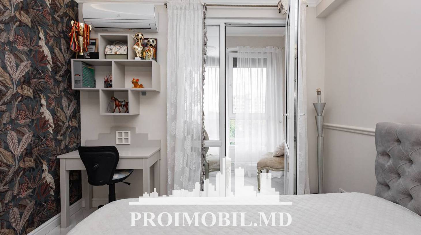 https://images.proimobil.md/fcmBekCec5OJxfH4R9PdFERlWfOWg6hweaAY9HE6HhE/watermark:0.75:so:0:30:0.39/resize:fill:1460:816:1/gravity:ce/bG9jYWw6Ly8vZXN0YXRlL2xyLzkwYWEyZDEzLTRiMDUtNGQ4Ny1iZWRjLWE4M2Y5ZDI1NTAxZC5qcGVn
