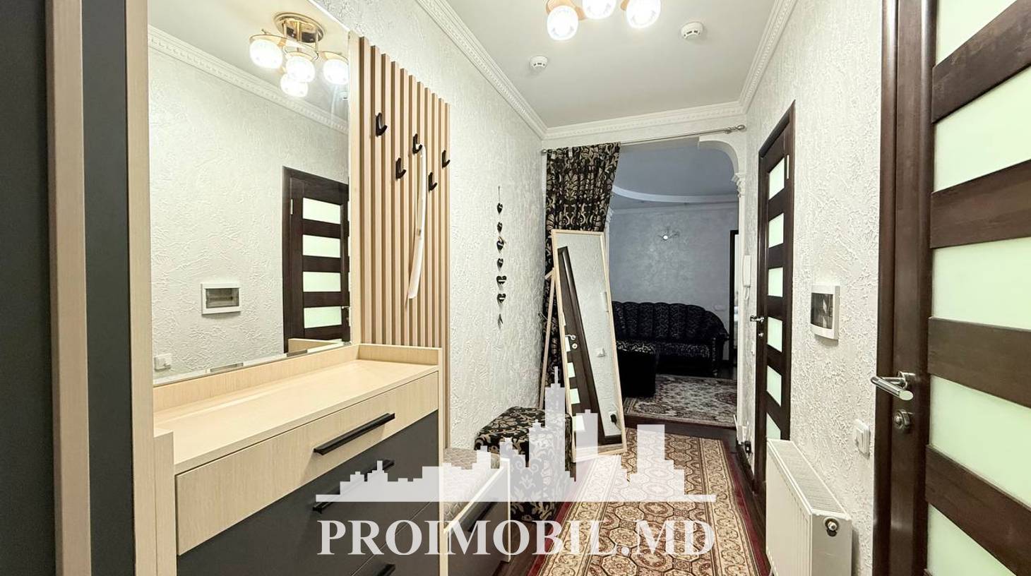 https://images.proimobil.md/ffIrtvVWub19CP5okaCsZU9e1vctYBT5F_9vtvDQP1A/watermark:0.75:so:0:30:0.39/resize:fill:1460:816:1/gravity:ce/bG9jYWw6Ly8vZXN0YXRlL2xyL2Y0ZDJkYzUyLWI1NTYtNGIxNi1iNjAxLTUxMmY1ZWRkNjdjNi5qcGVn
