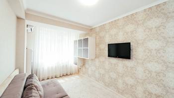 https://images.proimobil.md/fjL4cZEAFNVHnA8plBCnIKB2POQmD5Ft6I4w43xCG-A/resize:fill:350:198:1/gravity:ce/bG9jYWw6Ly8vZXN0YXRlL2xyLzJlYzQ5NTA4LWE1MzMtNGMwYy1hZTc4LWE4MTJjNjAyNGNiNS5qcGVn