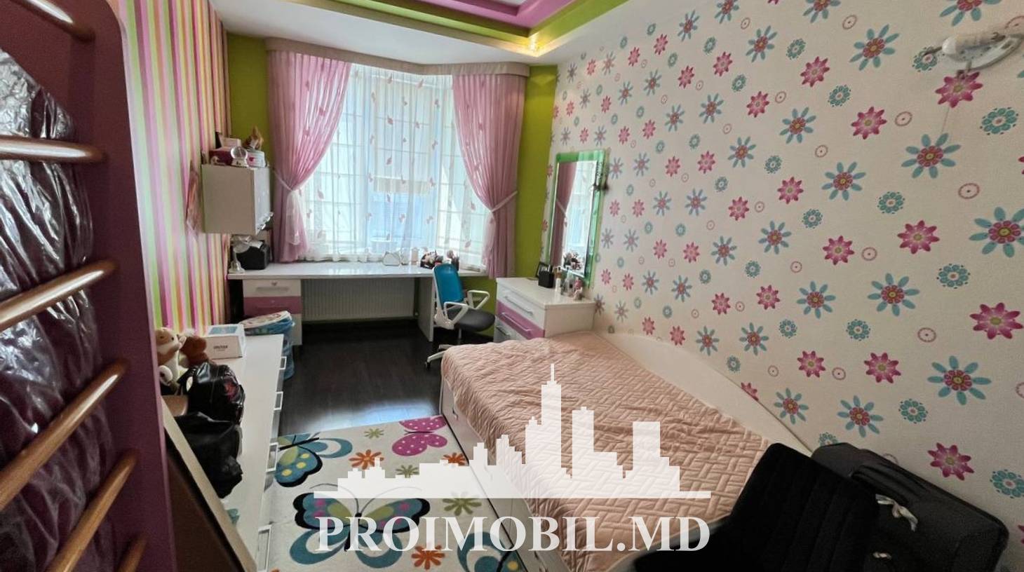 https://images.proimobil.md/foEX81d7-s92n00m4sHG2PpsfAmgf7g9NBgb4IvWyRk/watermark:0.75:so:0:30:0.39/resize:fill:1460:816:1/gravity:ce/bG9jYWw6Ly8vZXN0YXRlL2xyLzhlZTZhZmU2LTVhNzEtNDM4NC04MjBkLTkyODBiZDMwMjQ4Yy5qcGVn