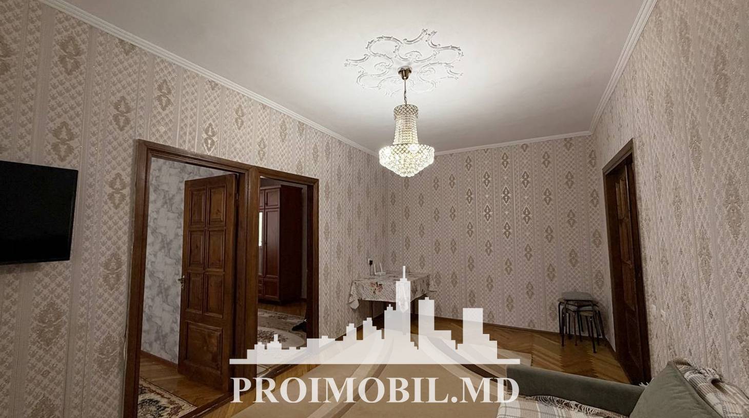 https://images.proimobil.md/fpNtzGJZaNAc0V0xhJ4v91UTr5Gb_4f8il0va0wJF9Y/watermark:0.75:so:0:30:0.39/resize:fill:1460:816:1/gravity:ce/bG9jYWw6Ly8vZXN0YXRlL2xyLzBiZGZmMzZlLWM3NzQtNDg2MC1iZjQ2LWIwODk1ZDVlNTNlMi5qcGVn