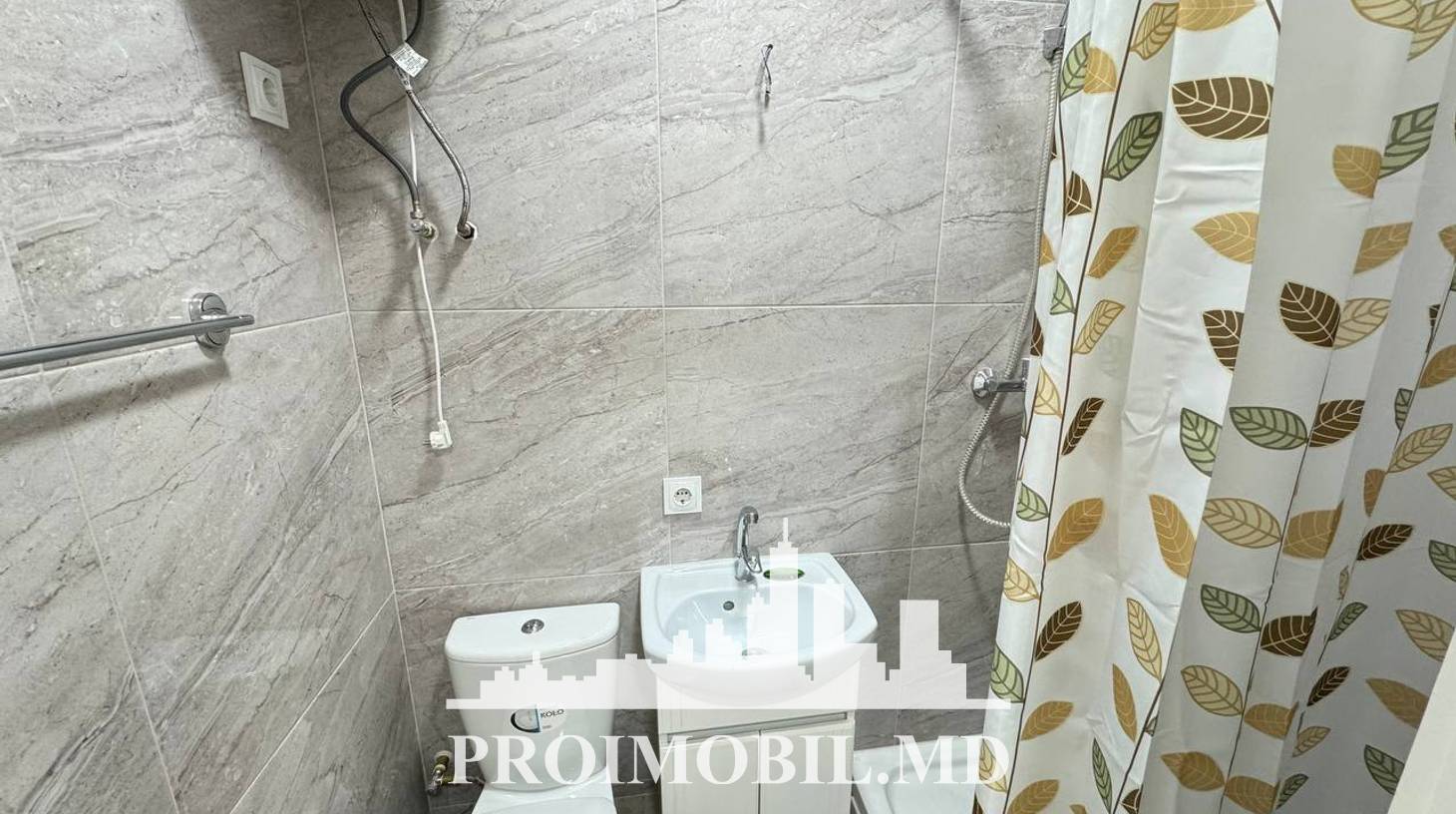 https://images.proimobil.md/fsQzhUKdWUagZ8SkrA37-zOyO1AwpnGVcUIzRbveEM8/watermark:0.75:so:0:30:0.39/resize:fill:1460:816:1/gravity:ce/bG9jYWw6Ly8vZXN0YXRlL2xyLzc3NDg0NzZhLTYwNTgtNGRhMi05ZGZhLTljZTgyOGY2NTU3OS5qcGVn