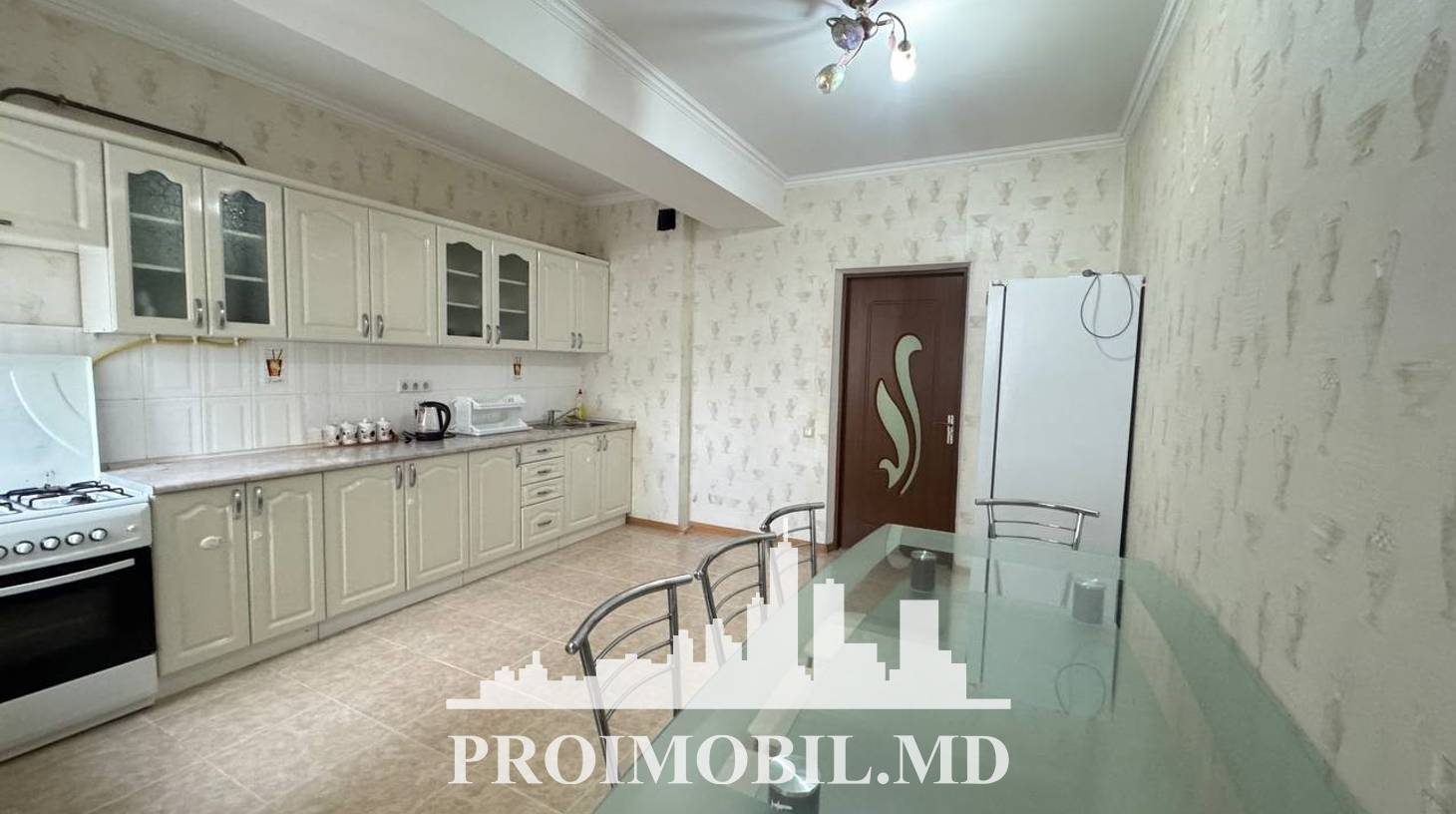 https://images.proimobil.md/fsTzOONdIv6lD2PsuZnZHryUIdjVsaTpAqBUHcDbG10/watermark:0.75:so:0:30:0.39/resize:fill:1460:816:1/gravity:ce/bG9jYWw6Ly8vZXN0YXRlL2xyLzNhYWE5OTgzLTZjNzctNDcxMy1hZGIyLWVhM2Q1NjFiYmU0NC5qcGVn