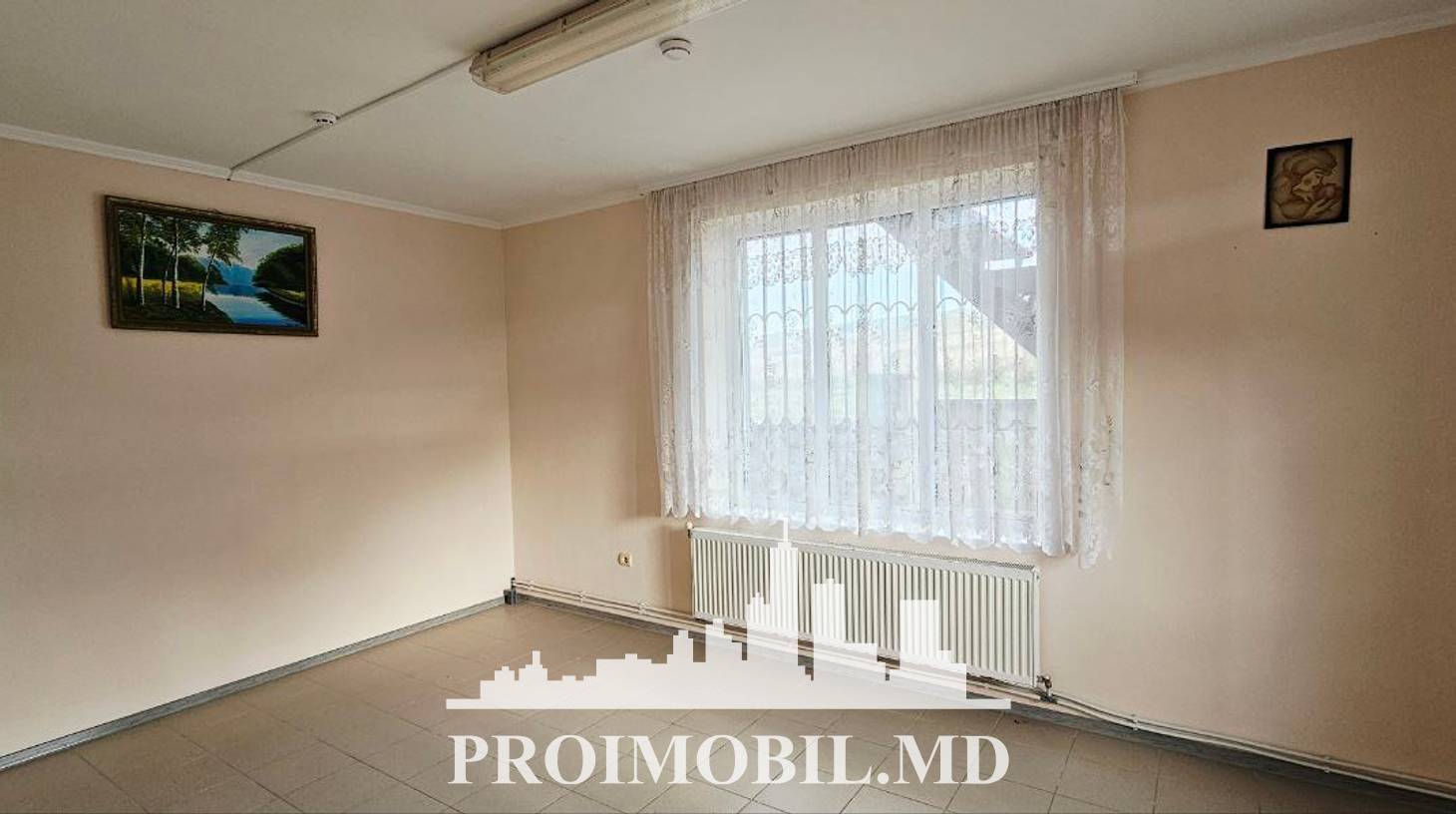 https://images.proimobil.md/fvBhtNXncoPFL97M4iLUl7NP2jSVm3jTFQttxh8nl9Y/watermark:0.75:so:0:30:0.39/resize:fill:1460:816:1/gravity:ce/bG9jYWw6Ly8vZXN0YXRlL2xyLzg2OWViZTQzLTQ1YjgtNGNhMC1iMDc0LTY2YmZjMWUwYmM2Yi5qcGVn