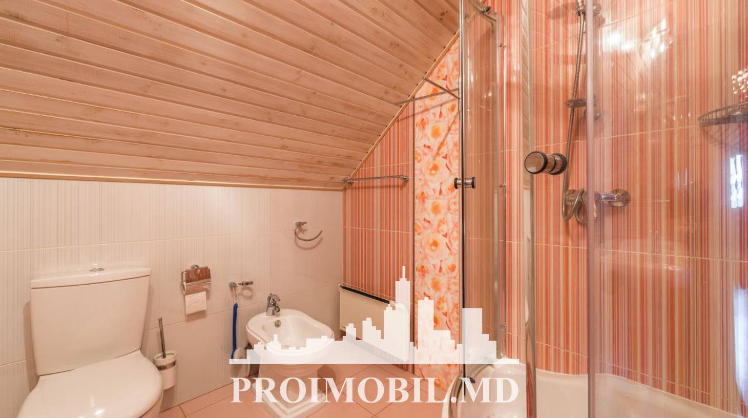 https://images.proimobil.md/fvxZO8zE15Pvo5Md8wkUJLx322Vf2Jt4zlERuxKFBHM/watermark:0.75:so:0:30:0.39/resize:fill:1460:816:1/gravity:ce/bG9jYWw6Ly8vZXN0YXRlL2xyLzc3YmExYzc5LWE1YjktNDU0Zi05M2RmLTJjM2RmMGJmM2NhNi5qcGVn