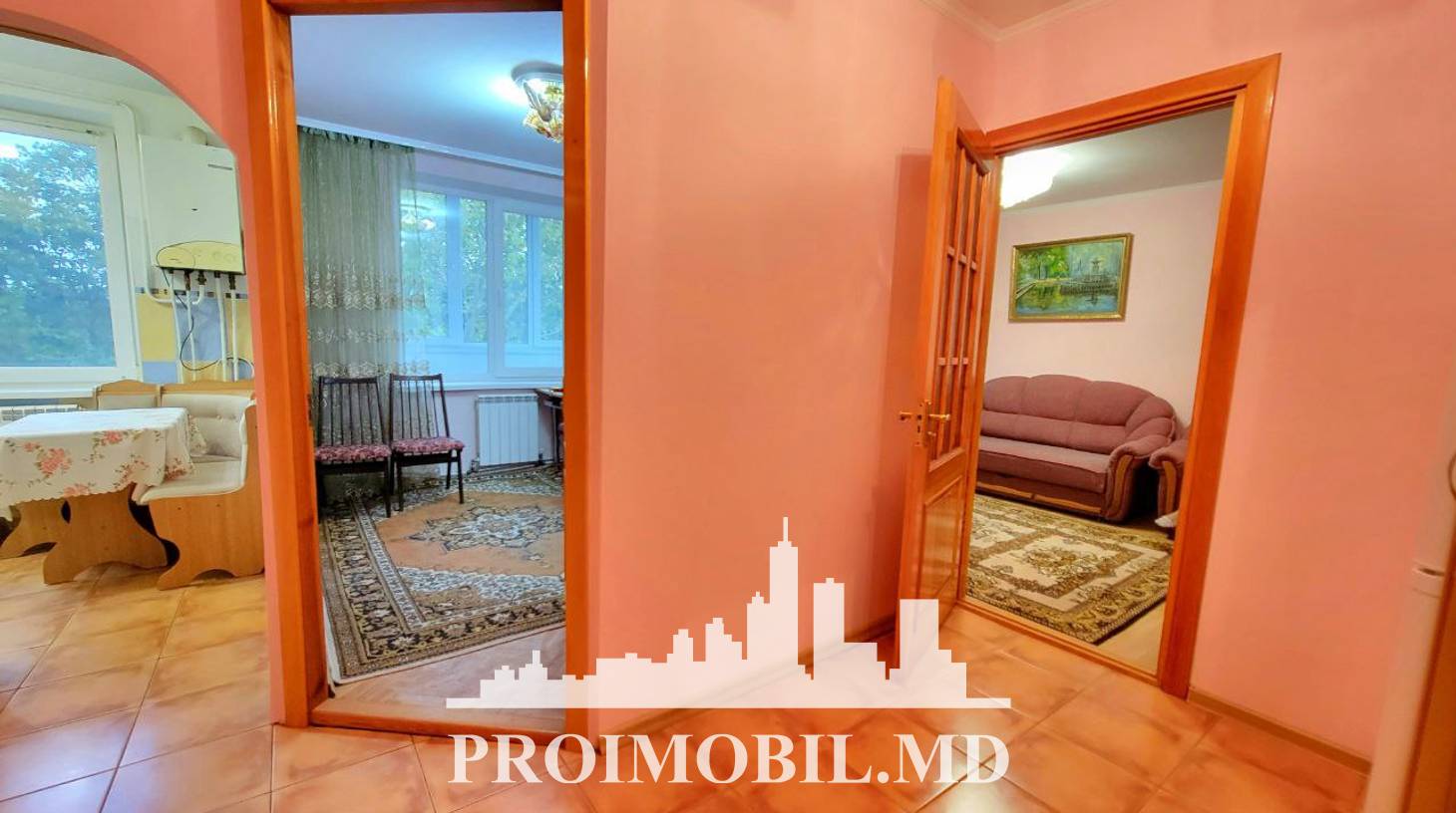 https://images.proimobil.md/fy0Khb3ECuagu2R4yVkktwkyb-ZKFndx8sbUlqtrXWo/watermark:0.75:so:0:30:0.39/resize:fill:1460:816:1/gravity:ce/bG9jYWw6Ly8vZXN0YXRlL2xyL2JkMTQwN2UzLWMzZjQtNDlmNS04NThlLTBmYjJjOTQxMDgyYy5qcGVn
